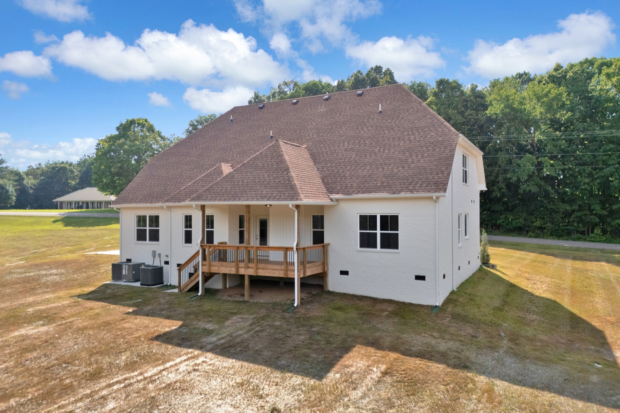 Clarksville, Tennessee, 37043, United States, 4 Bedrooms Bedrooms, ,4 BathroomsBathrooms,Residential,For Sale,1921521
