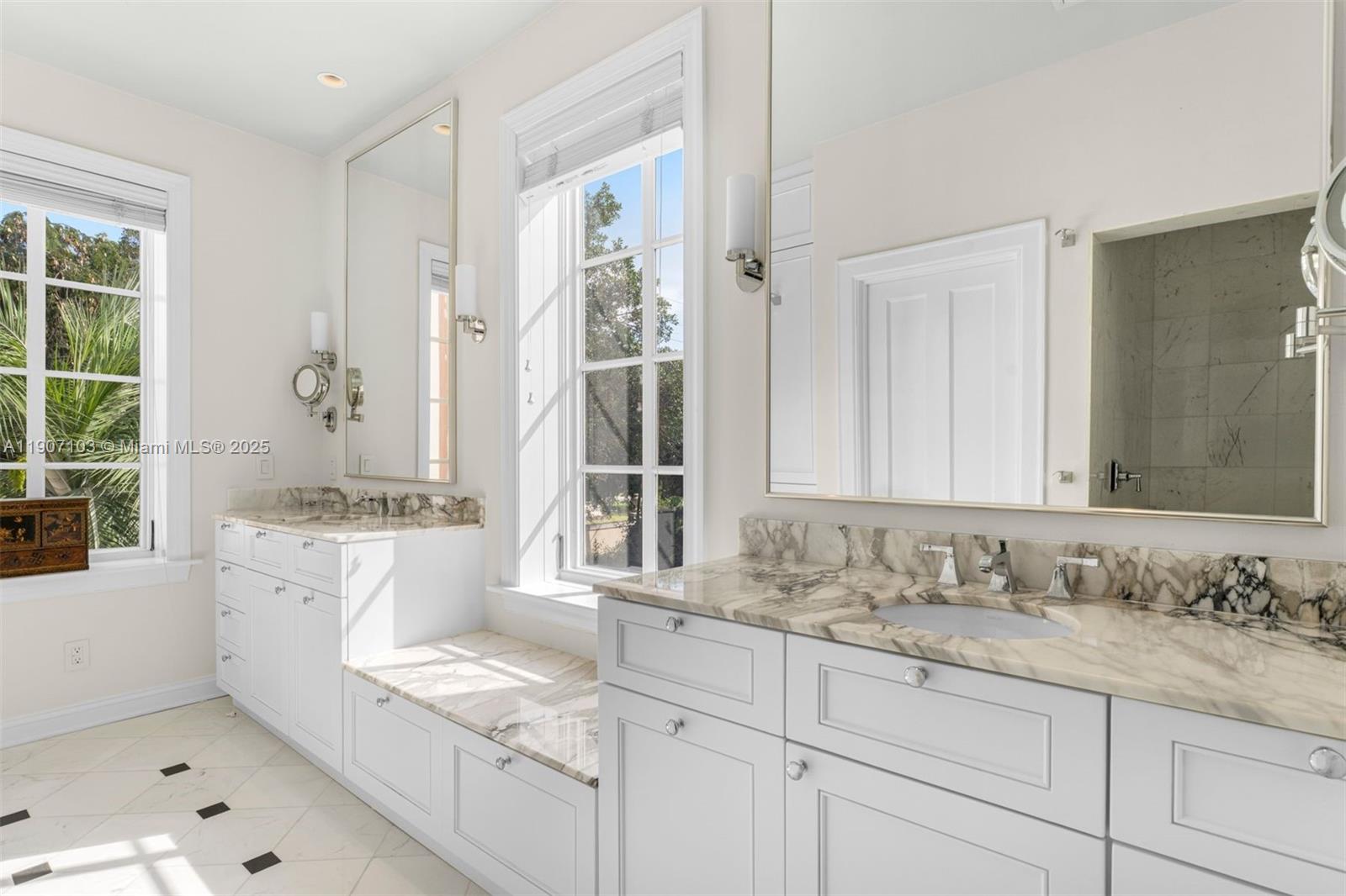 Coral Gables, Florida, 33146, United States, 3 Bedrooms Bedrooms, ,4 BathroomsBathrooms,Residential,For Sale,1992032