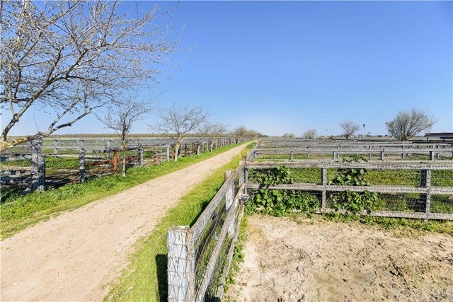 22750 Fourth Avenue, Stevinson, California, 95374, United States, ,Residential,For Sale,22750 Fourth Avenue,1036492