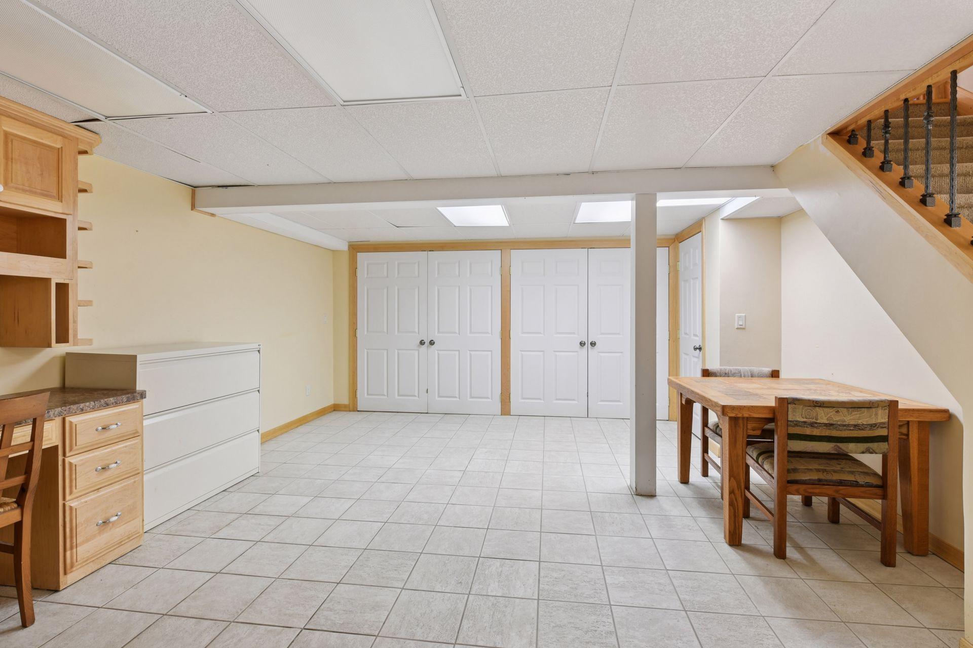 Minnetrista, Minnesota, 55364, United States, 3 Bedrooms Bedrooms, ,2 BathroomsBathrooms,Residential,For Sale,1902548
