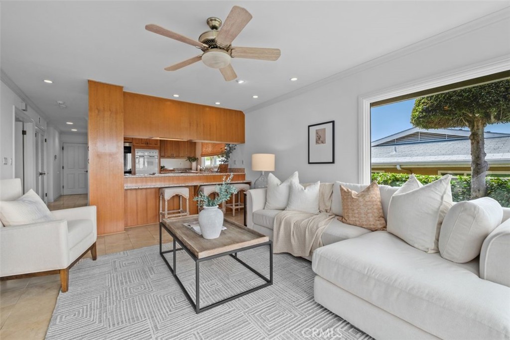 Dana Point, California, 92629, United States, 4 Bedrooms Bedrooms, ,3 BathroomsBathrooms,Residential,For Sale,1926259