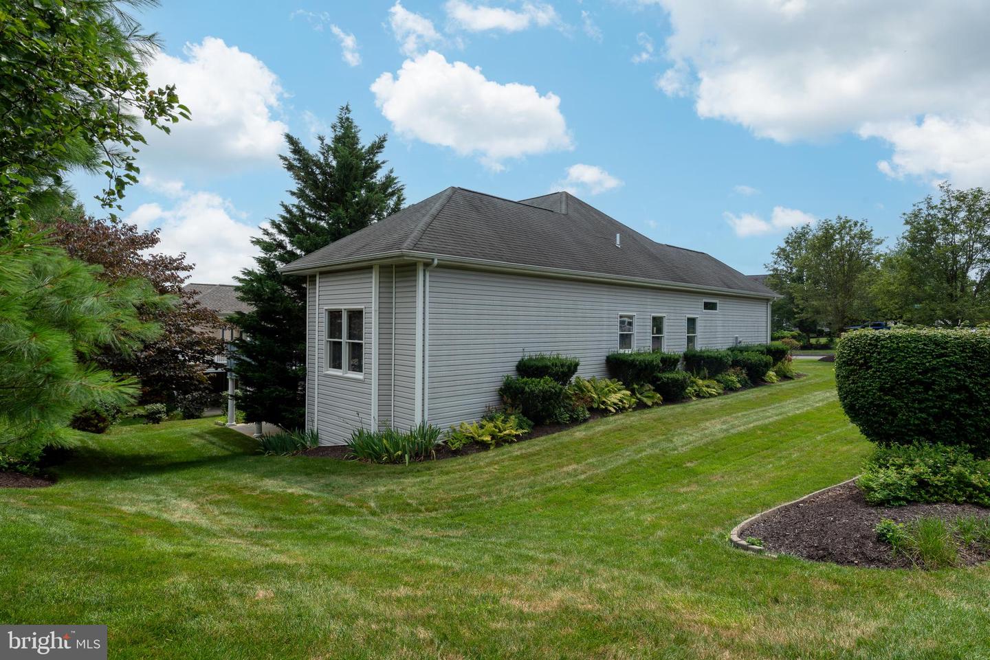 Mechanicsburg, Pennsylvania, 17055, United States, 3 Bedrooms Bedrooms, ,2 BathroomsBathrooms,Residential,For Sale,1897834