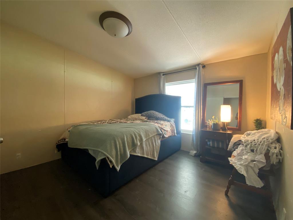 Royse City, Texas, 75189, United States, 4 Bedrooms Bedrooms, ,2 BathroomsBathrooms,Residential,For Sale,1981516