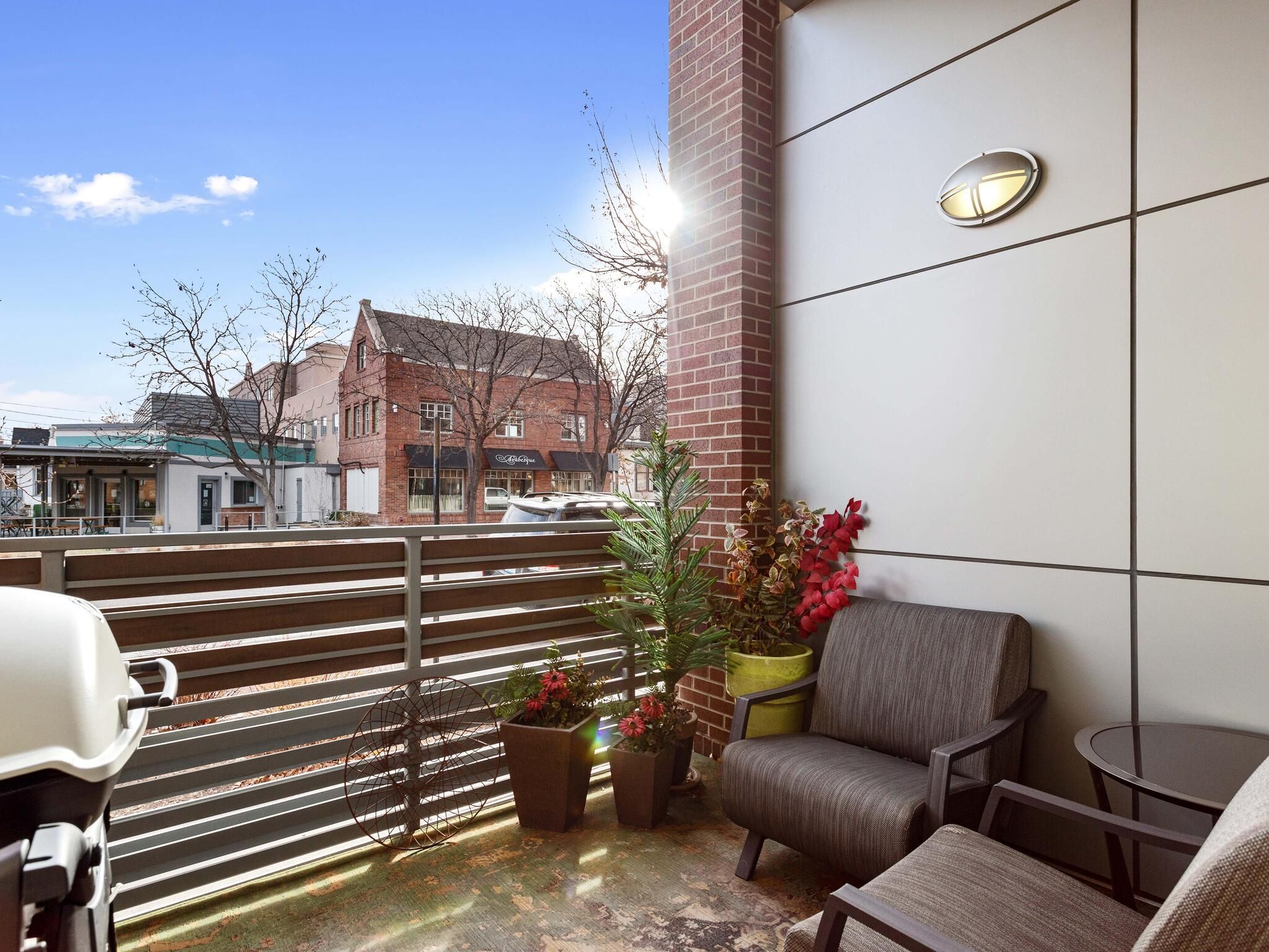  Elegant Corner Residence Near Pearl Street - 物件實景
