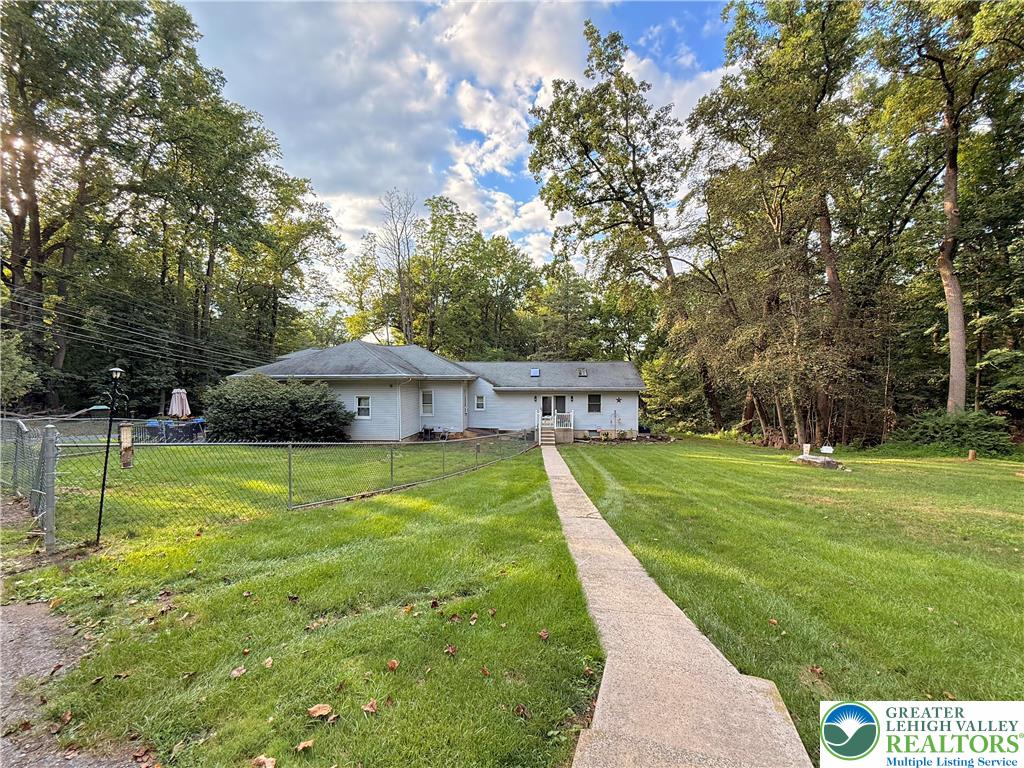 Allentown City, Pennsylvania, 18103, United States, 3 Bedrooms Bedrooms, ,2 BathroomsBathrooms,Residential,For Sale,1897296