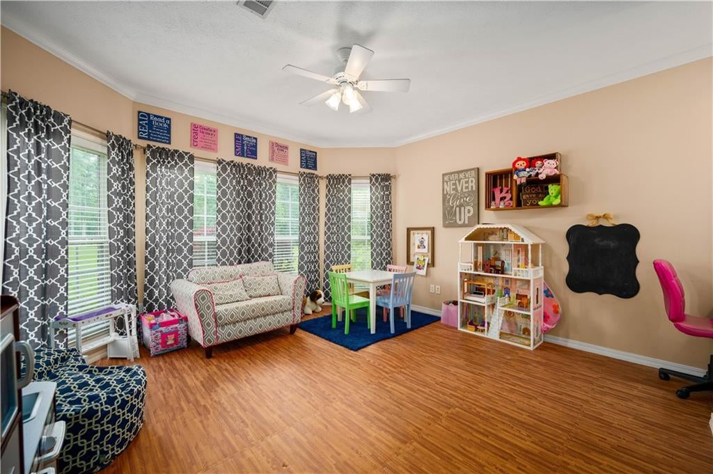 Jena, Louisiana, 71342, United States, 3 Bedrooms Bedrooms, ,3 BathroomsBathrooms,Residential,For Sale,2049158