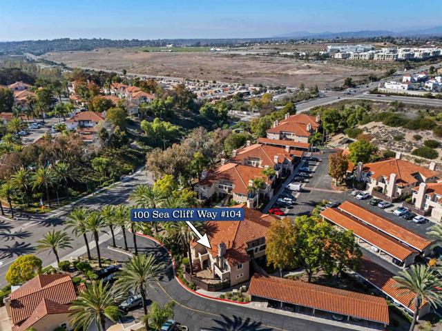Oceanside, California, 92056, United States, 2 Bedrooms Bedrooms, ,2 BathroomsBathrooms,Residential,For Sale,1974187
