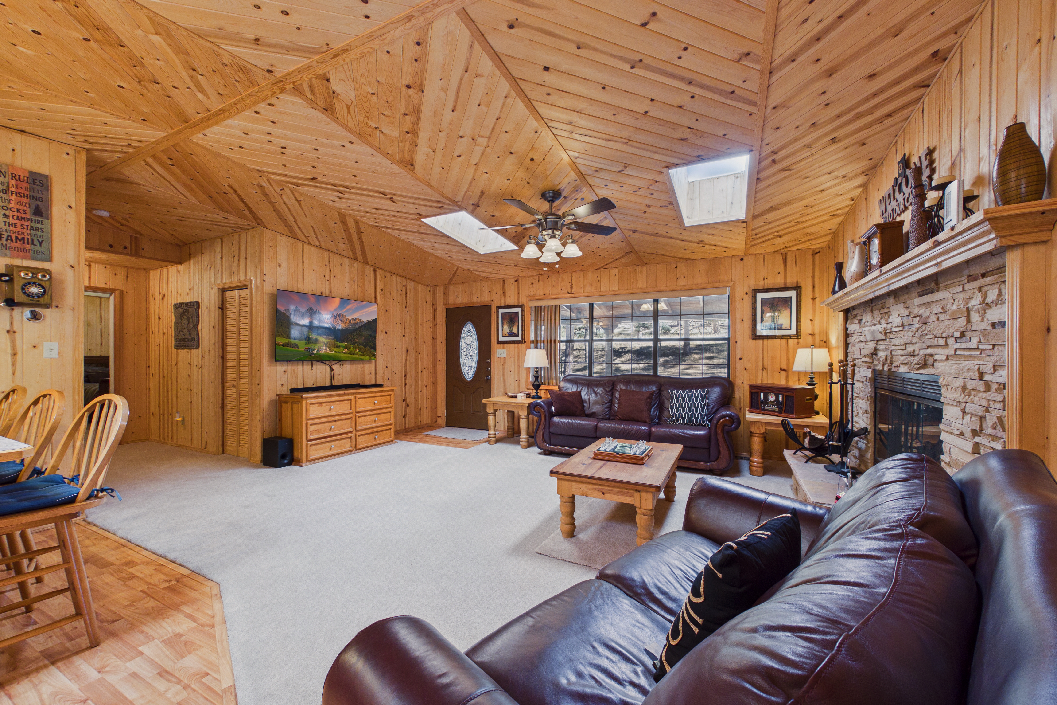 Alto, New Mexico, 88312, United States, 3 Bedrooms Bedrooms, ,2 BathroomsBathrooms,Residential,For Sale,2044418
