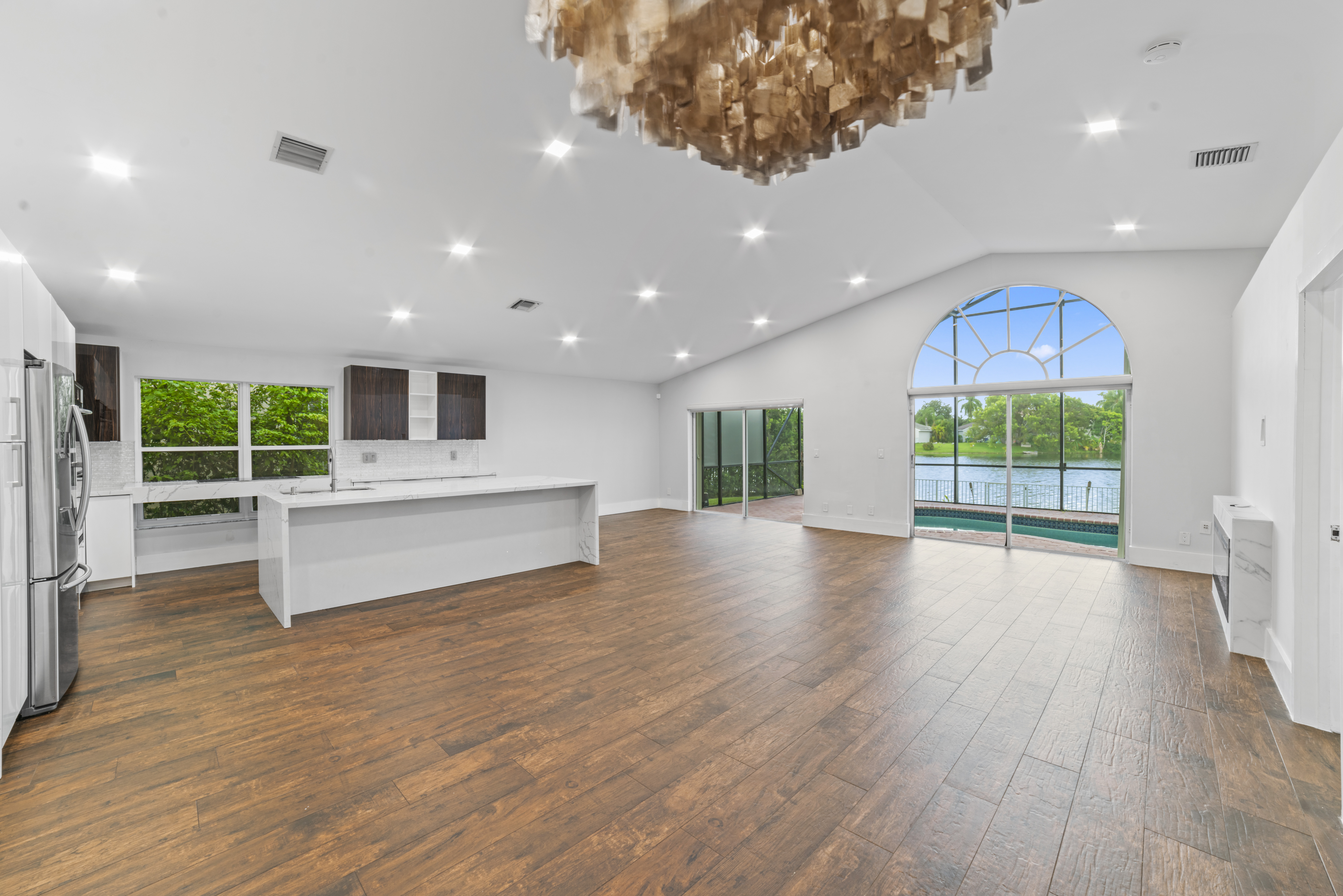  18096 SW 29th St, Miramar, FL, 33029 - 物件實景