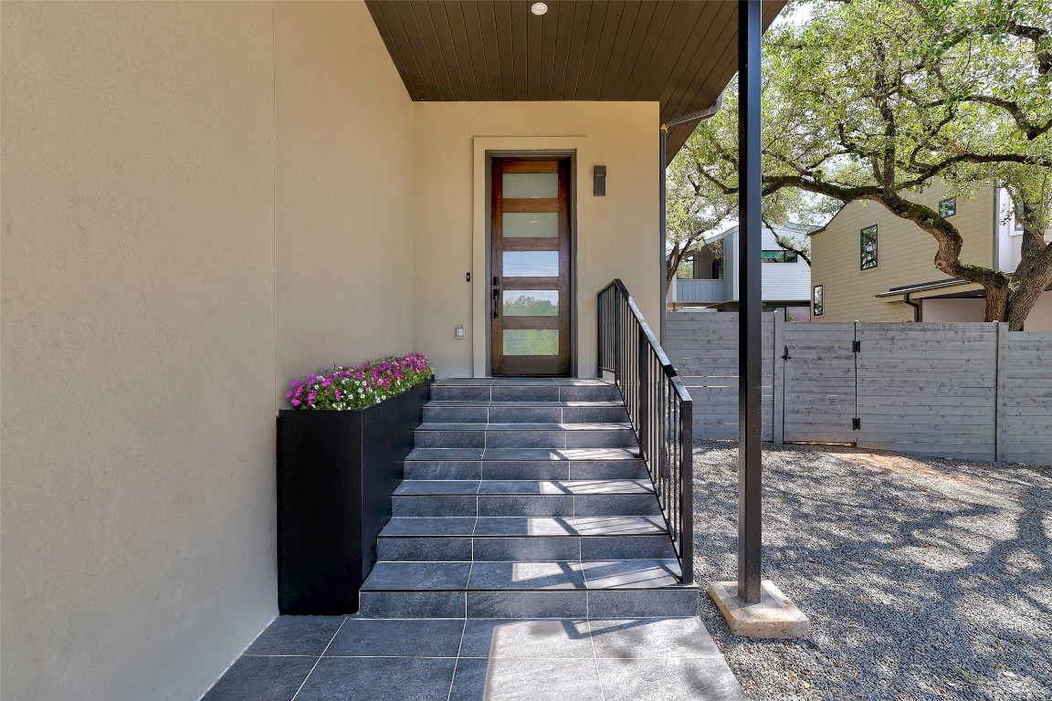 Austin, Texas, 78704, United States, 3 Bedrooms Bedrooms, ,3 BathroomsBathrooms,Residential,For Sale,1848739