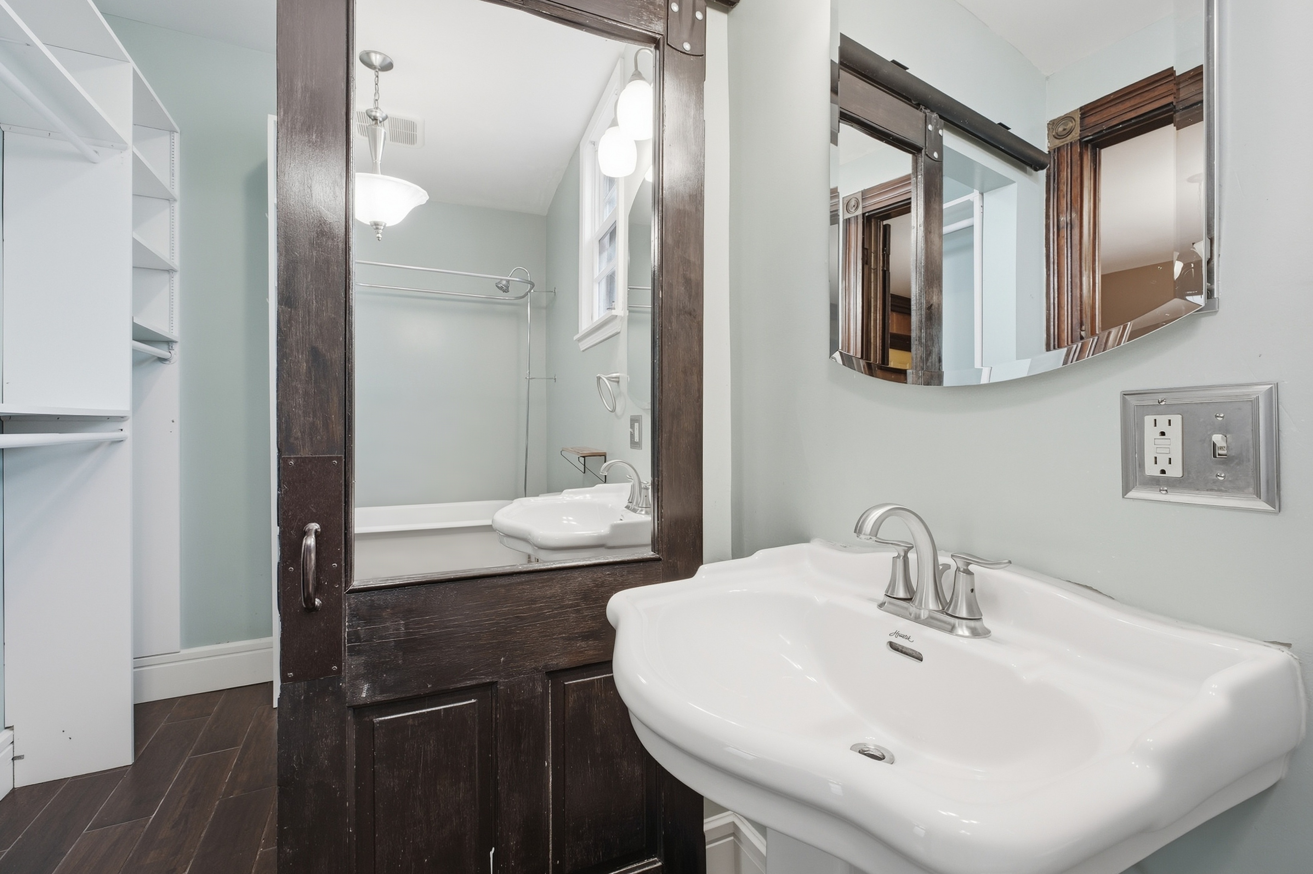 1030 Mulberry Street, Louisville, KY 40217 - 物件實景