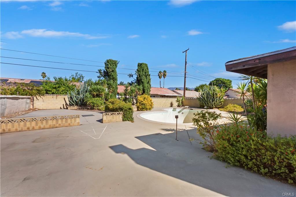 Rialto, California, 92377, United States, 3 Bedrooms Bedrooms, ,2 BathroomsBathrooms,Residential,For Sale,1978285