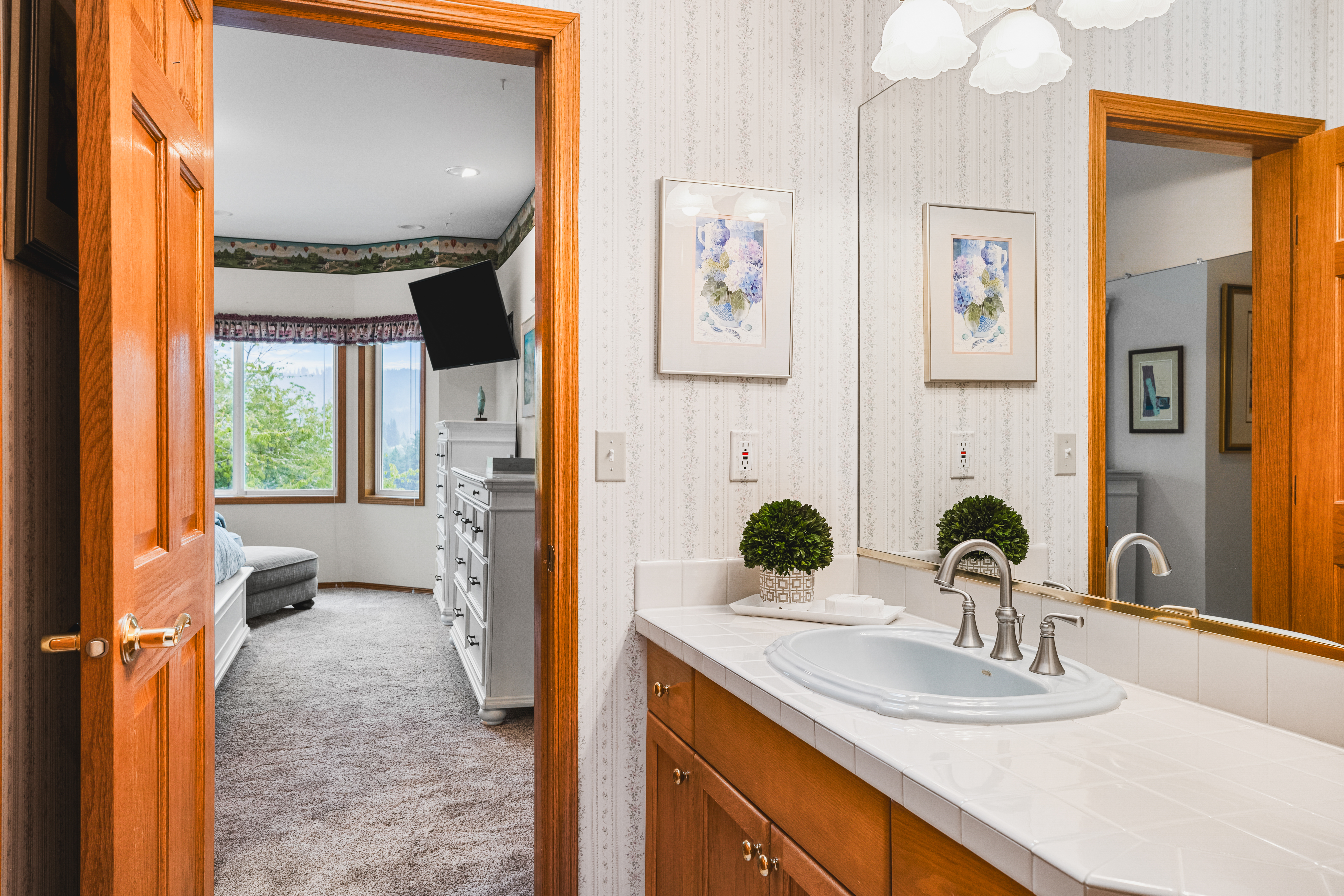  184 Dow Ridge Dr N, Eatonville, WA 98328 - 物件實景