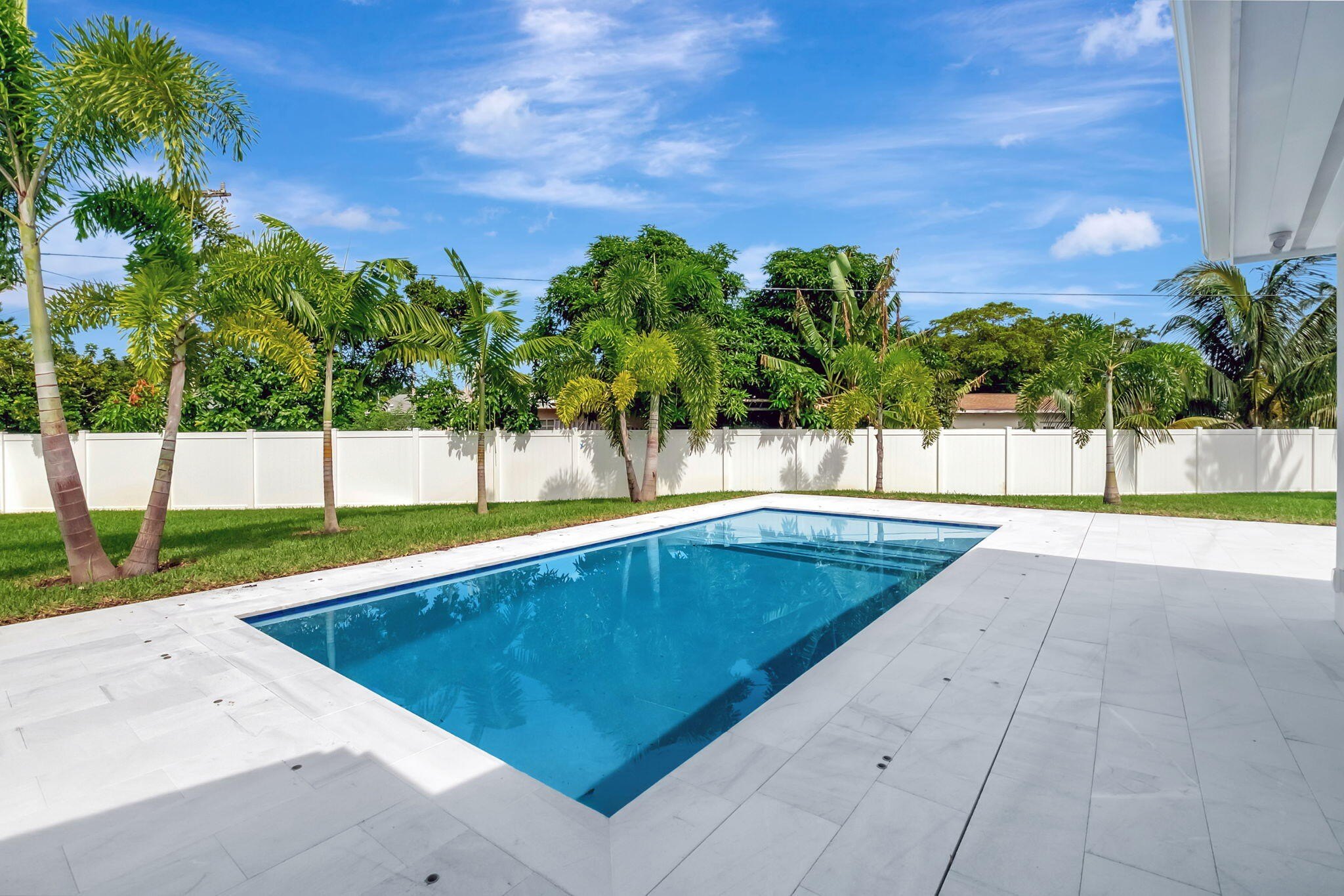 Boynton Beach, Florida, 33435, United States, 3 Bedrooms Bedrooms, ,2 BathroomsBathrooms,Residential,For Sale,1987392