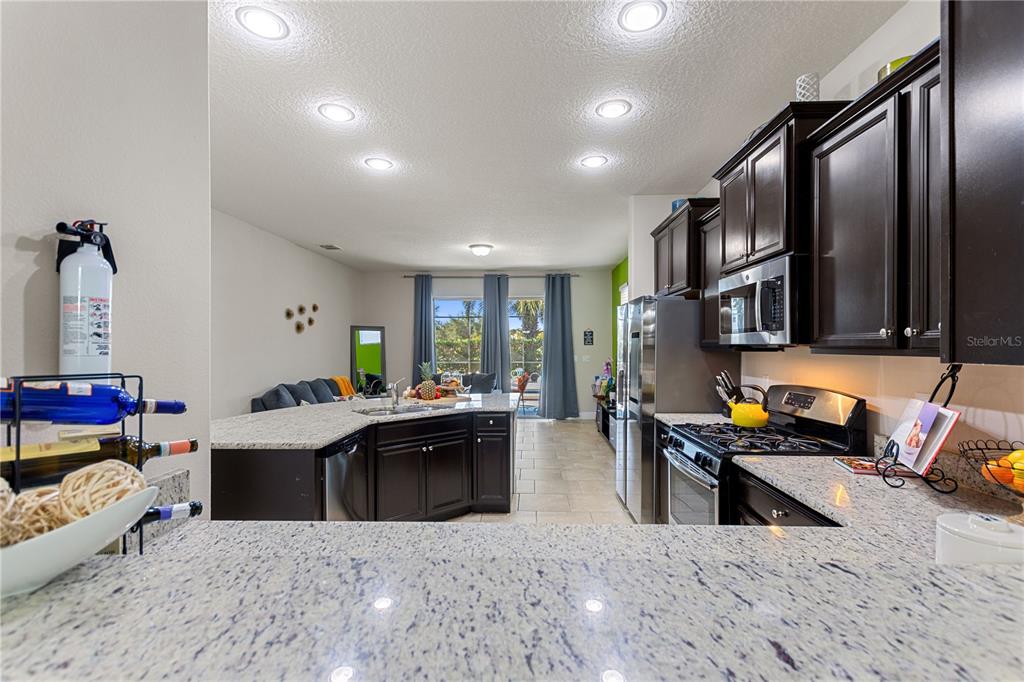 Davenport, Florida, 33837, United States, 5 Bedrooms Bedrooms, ,5 BathroomsBathrooms,Residential,For Sale,1999556