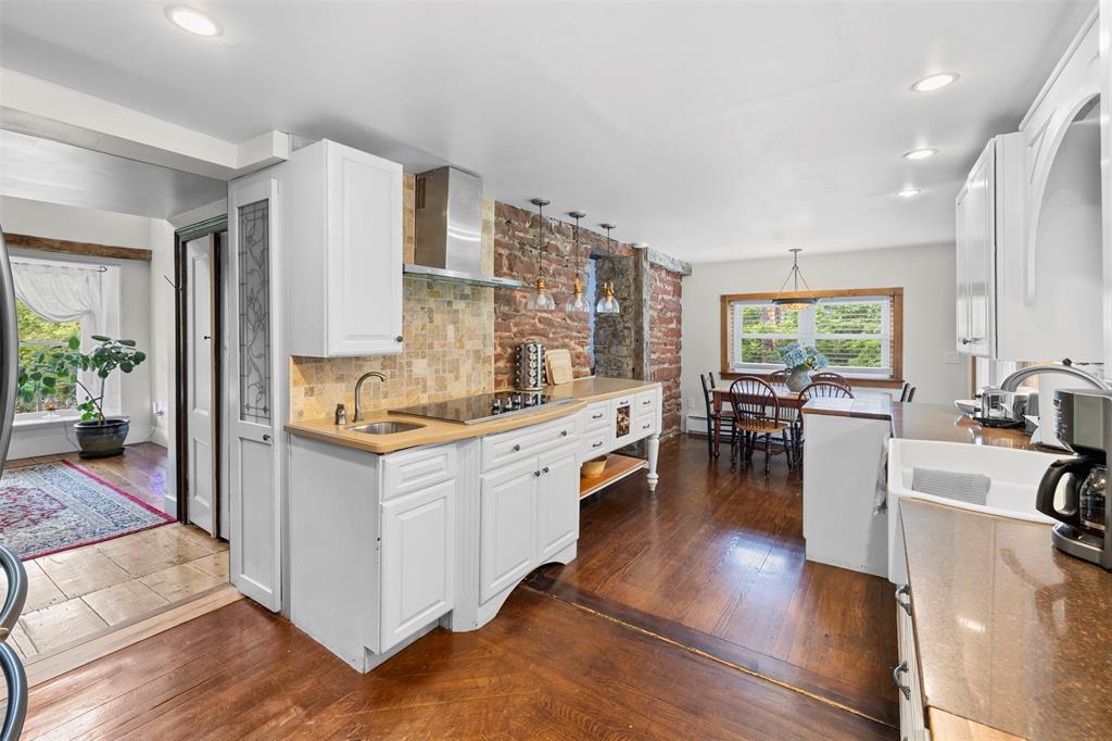 Highland, New York, 12528, United States, 14 Bedrooms Bedrooms, ,10 BathroomsBathrooms,Residential,For Sale,1982769