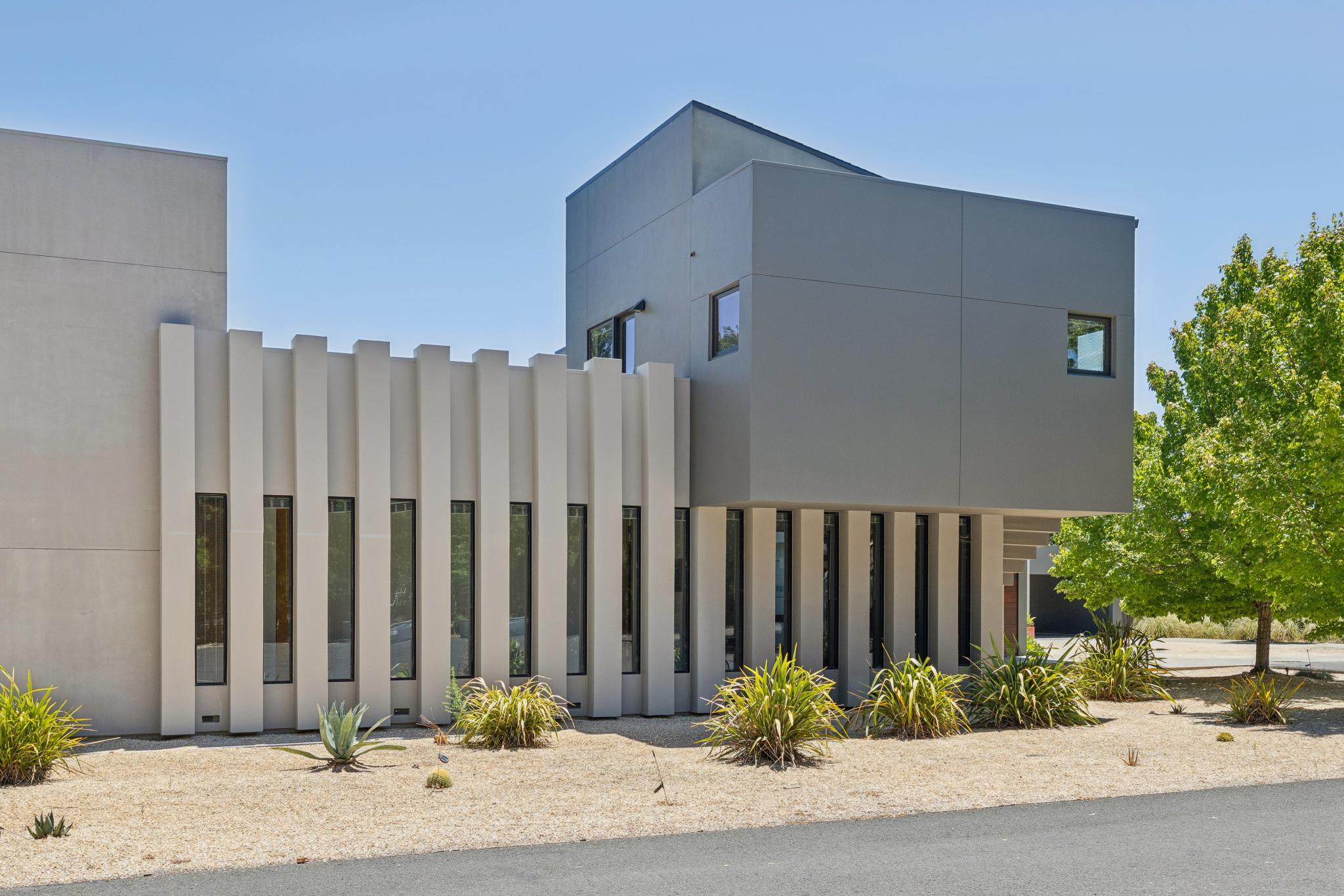  MODERN WINE COUNTRY ESTATE - 物件實景