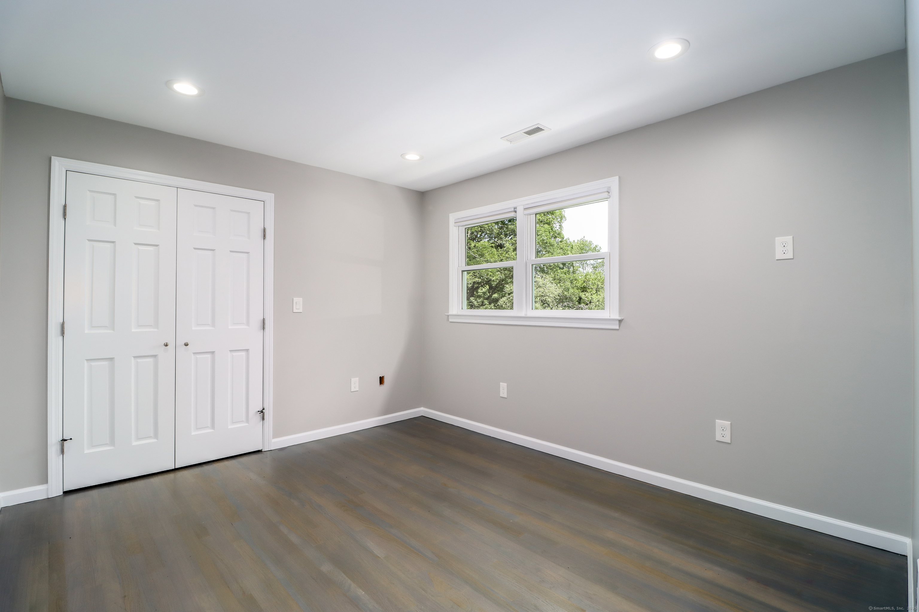Redding, Connecticut, 06896, United States, 5 Bedrooms Bedrooms, ,3 BathroomsBathrooms,Residential,For Sale,1875500