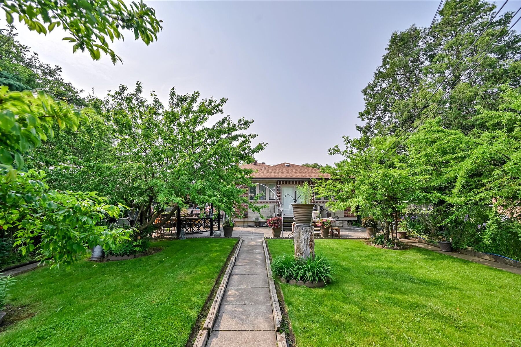  Rustic/Maple Leaf community - 物件實景