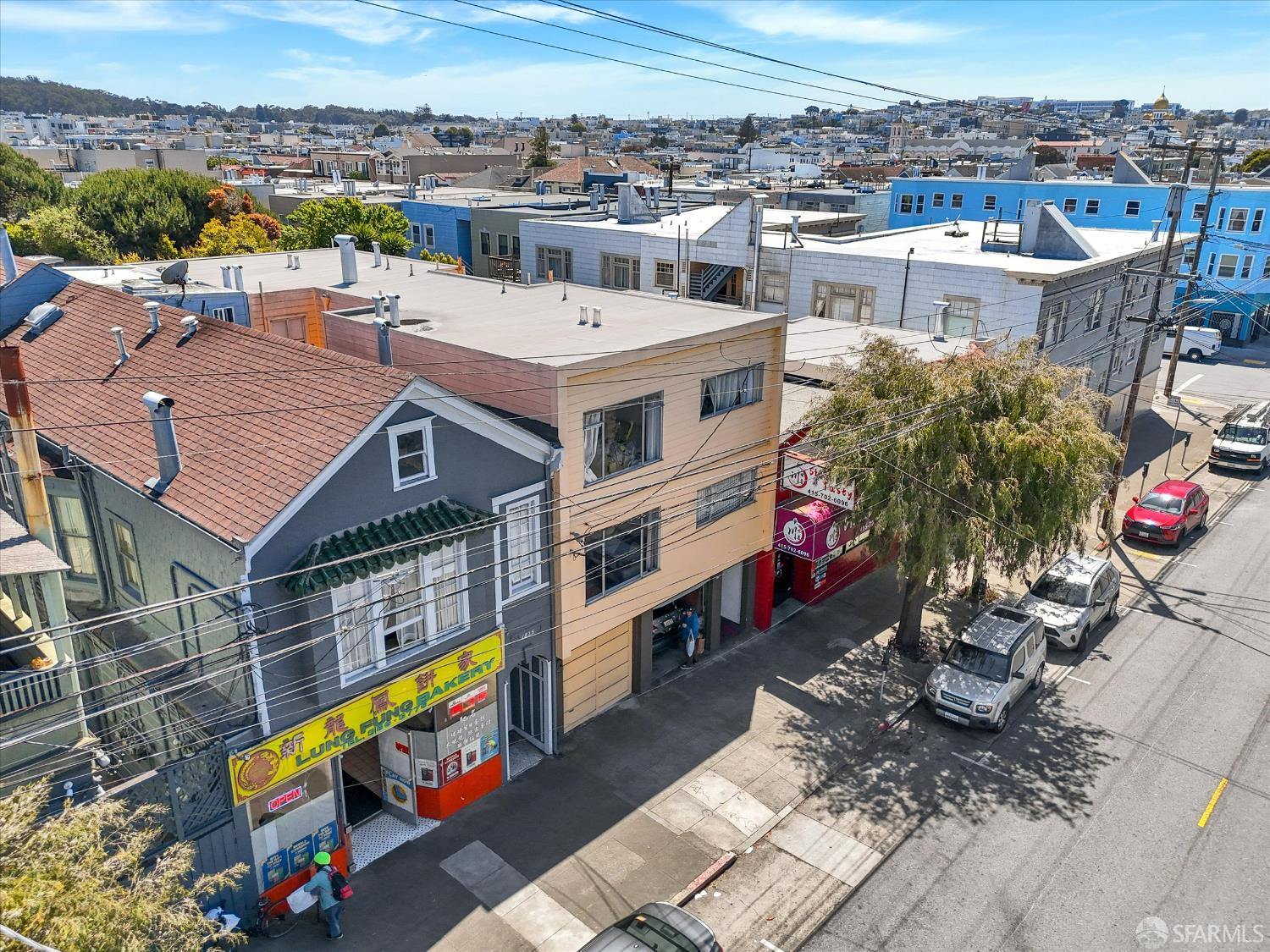 San Francisco, California, 94121, United States, 4 Bedrooms Bedrooms, ,4 BathroomsBathrooms,Residential,For Sale,1838110
