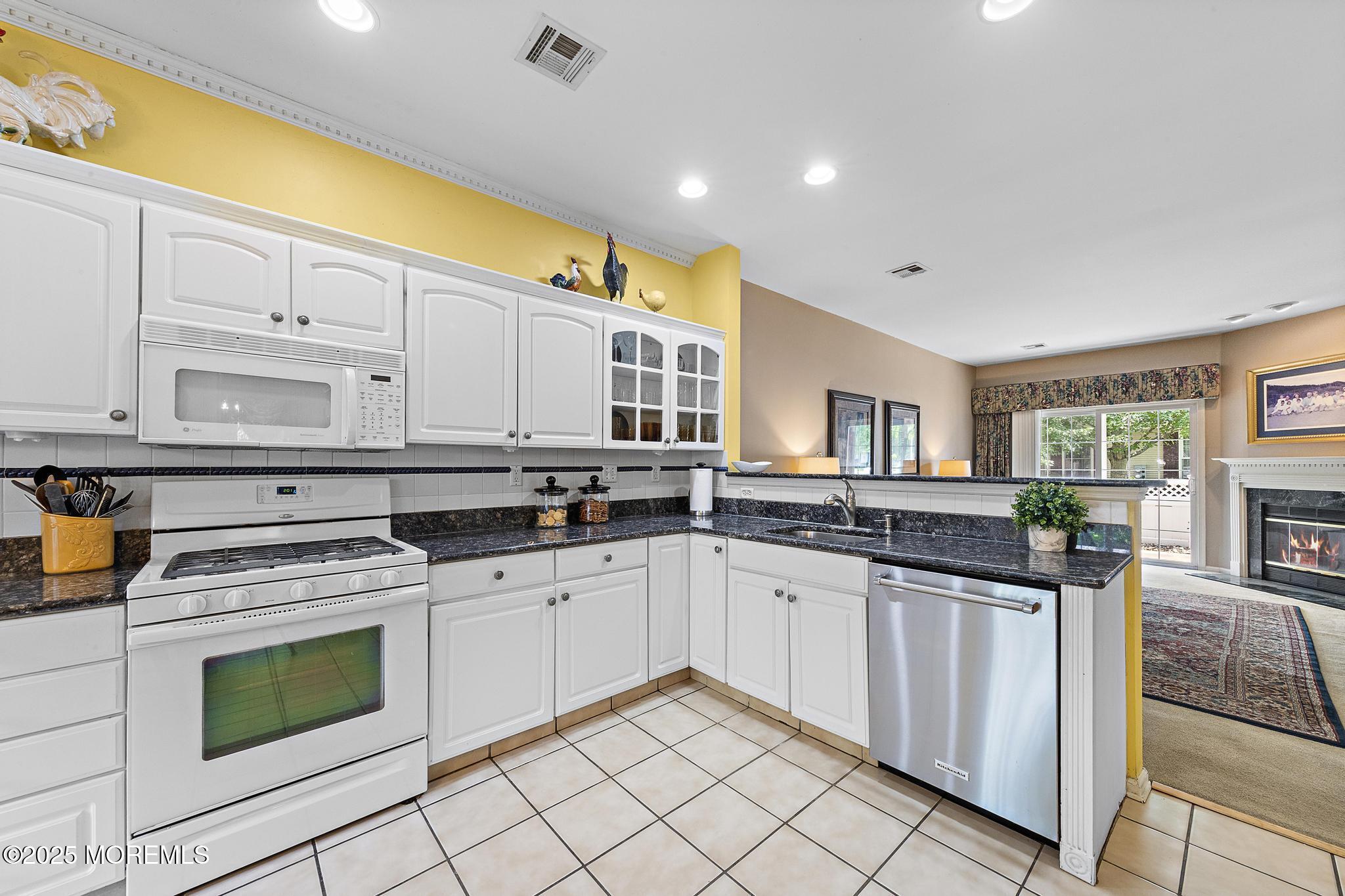 Manasquan, New Jersey, 08736, United States, 3 Bedrooms Bedrooms, ,3 BathroomsBathrooms,Residential,For Sale,1856879