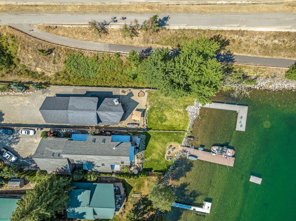 Sagle, Idaho, 83860, United States, 4 Bedrooms Bedrooms, ,2 BathroomsBathrooms,Residential,For Sale,2013773