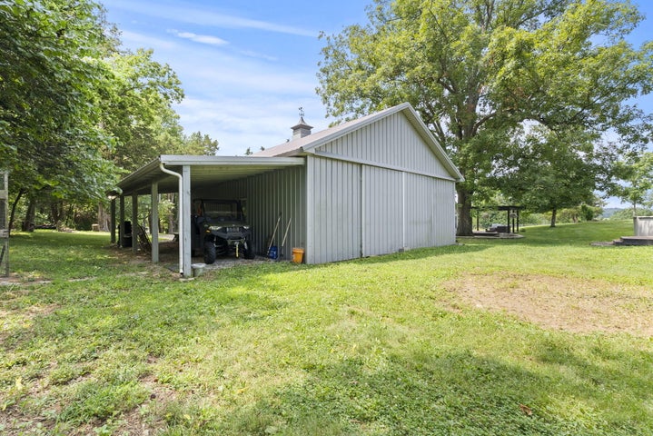 Versailles, Kentucky, 40383, United States, 4 Bedrooms Bedrooms, ,Residential,For Sale,1900700