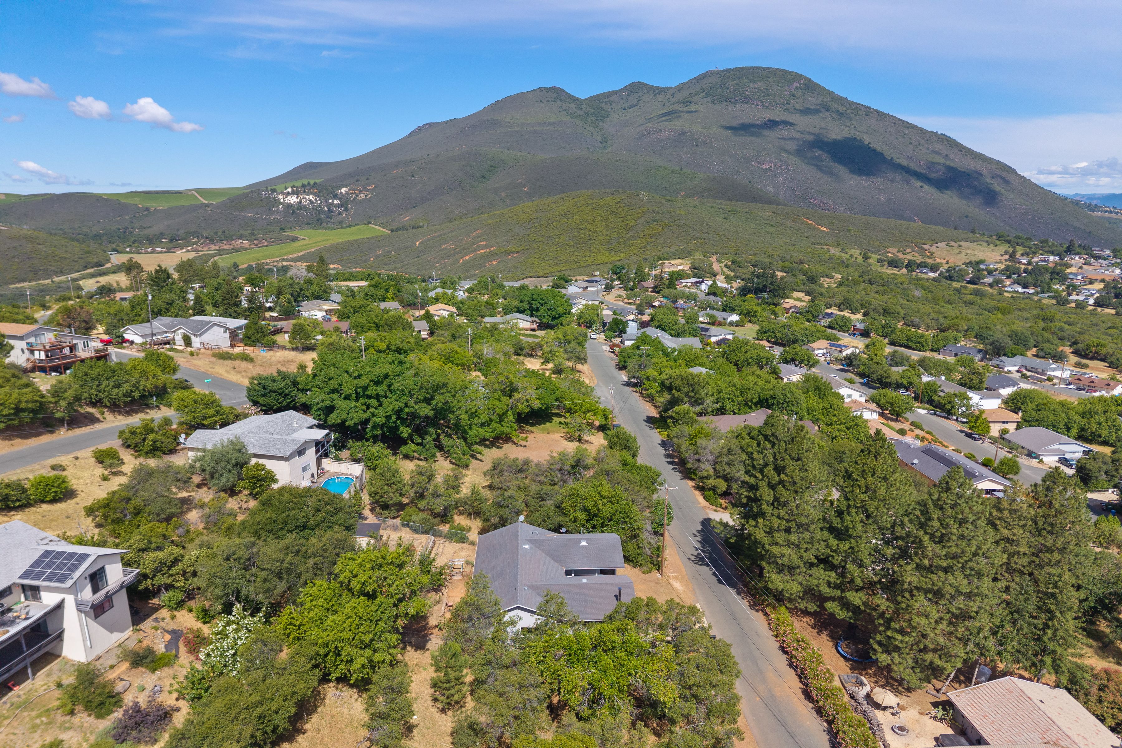  9289 Hoopa Drive - 物件實景