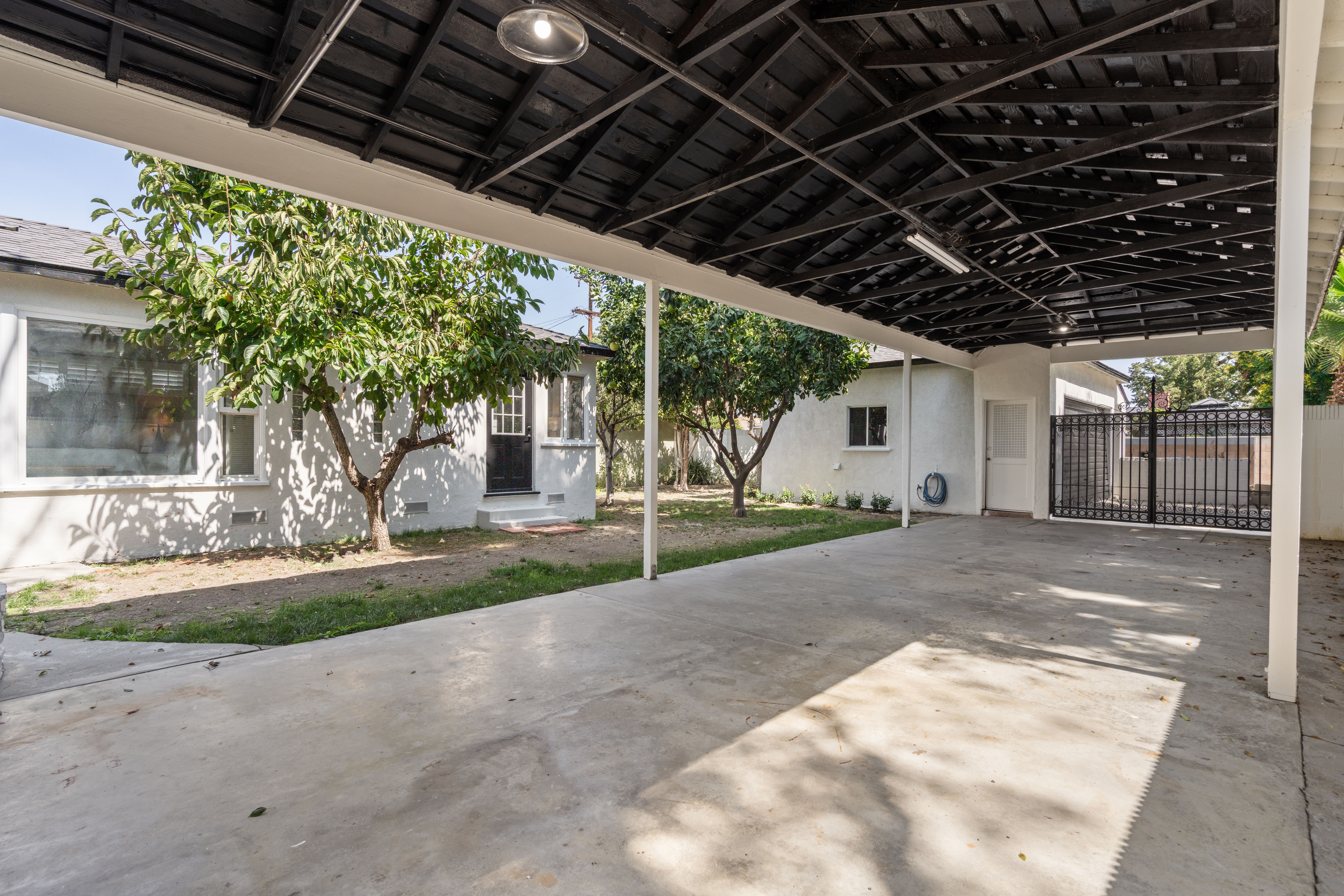  2700 Eucalyptus Avenue, Long Beach, CA 90806 - 物件實景