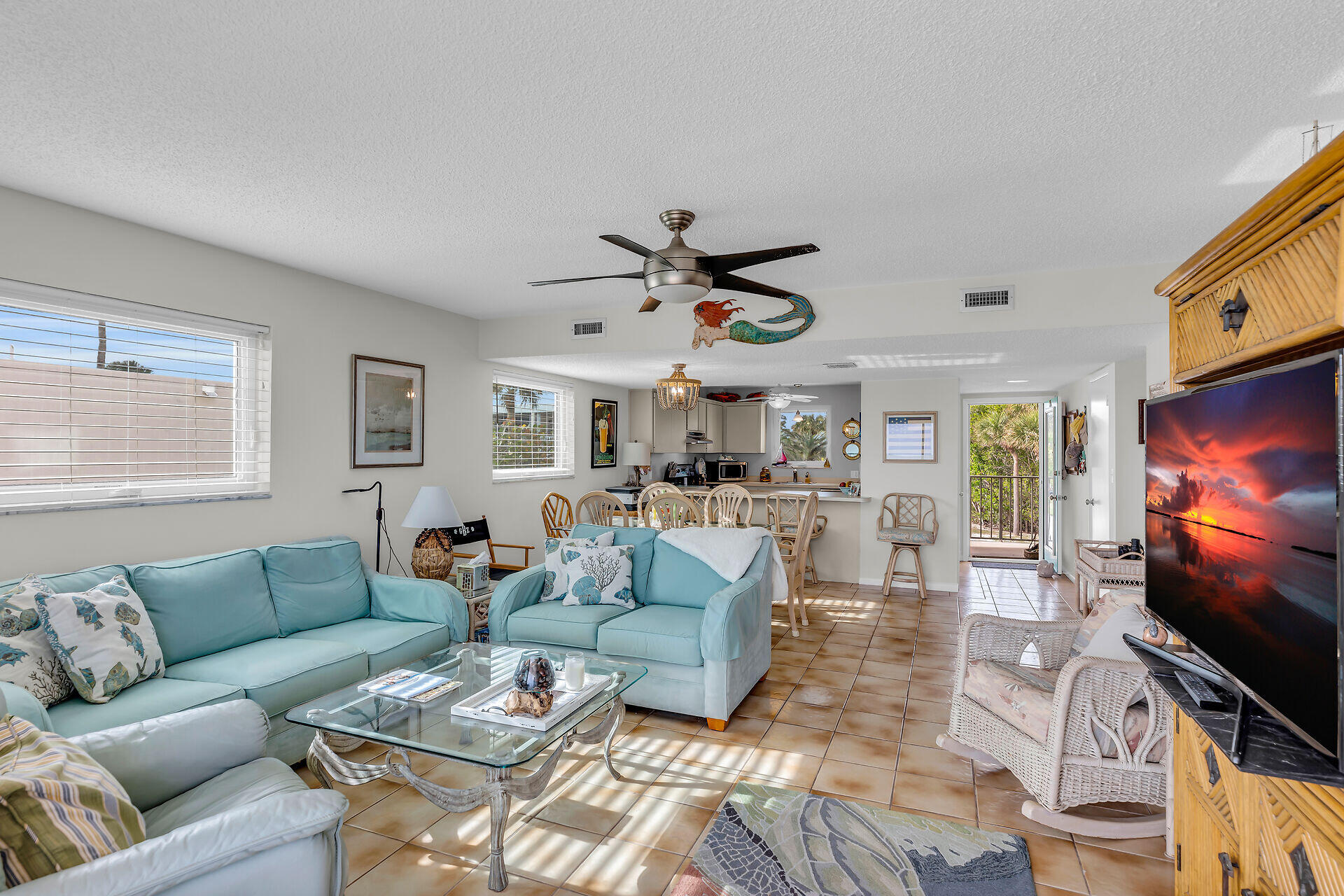 MARATHON, Florida, 33050, United States, 2 Bedrooms Bedrooms, ,2 BathroomsBathrooms,Residential,For Sale,1690703