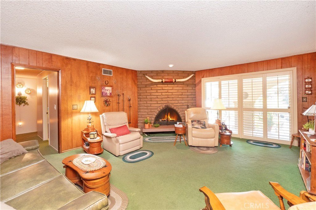 La Verne, California, 91750, United States, 3 Bedrooms Bedrooms, ,2 BathroomsBathrooms,Residential,For Sale,1981823