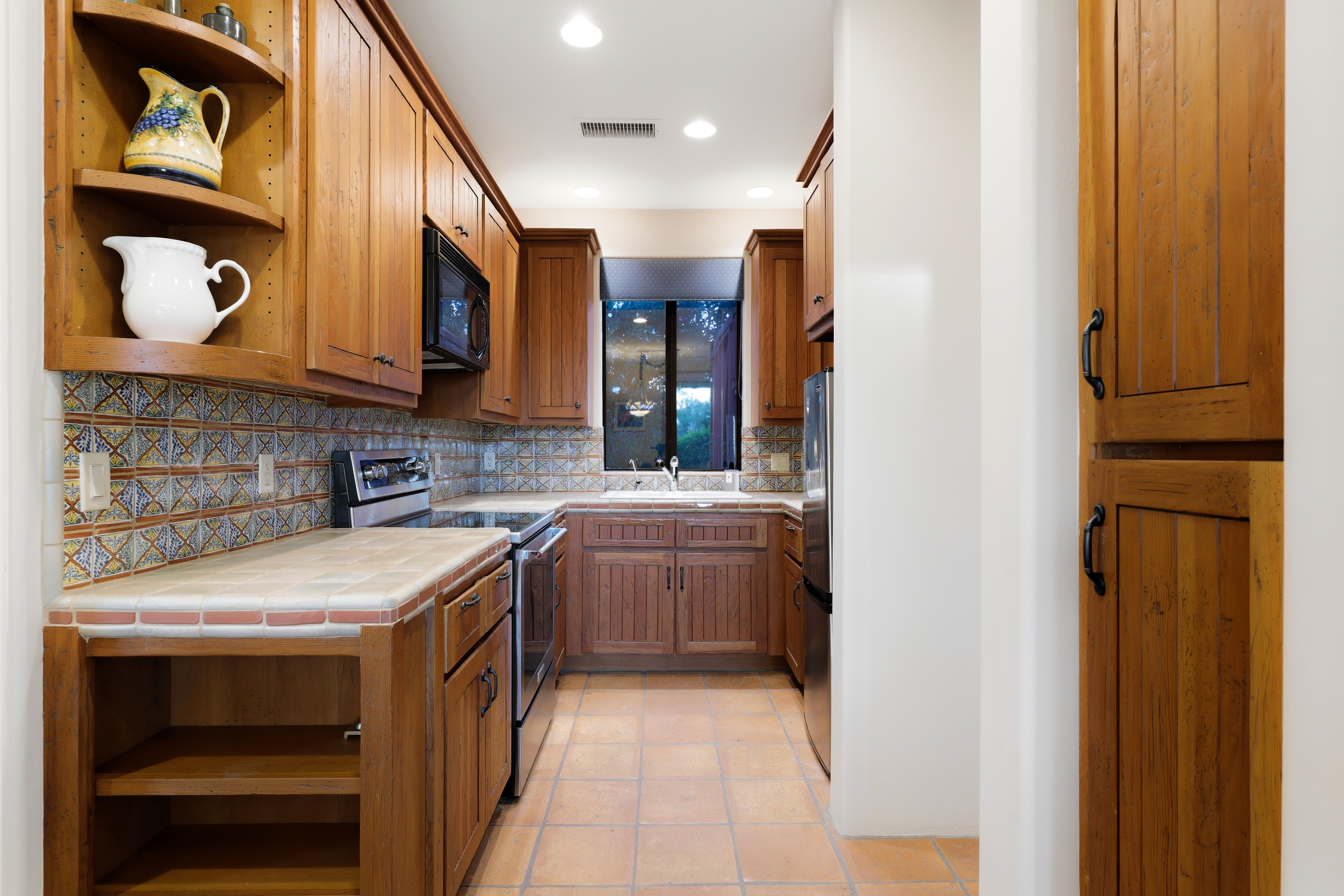 7035 E Berneil Drive  Paradise Valley, AZ - 物件實景