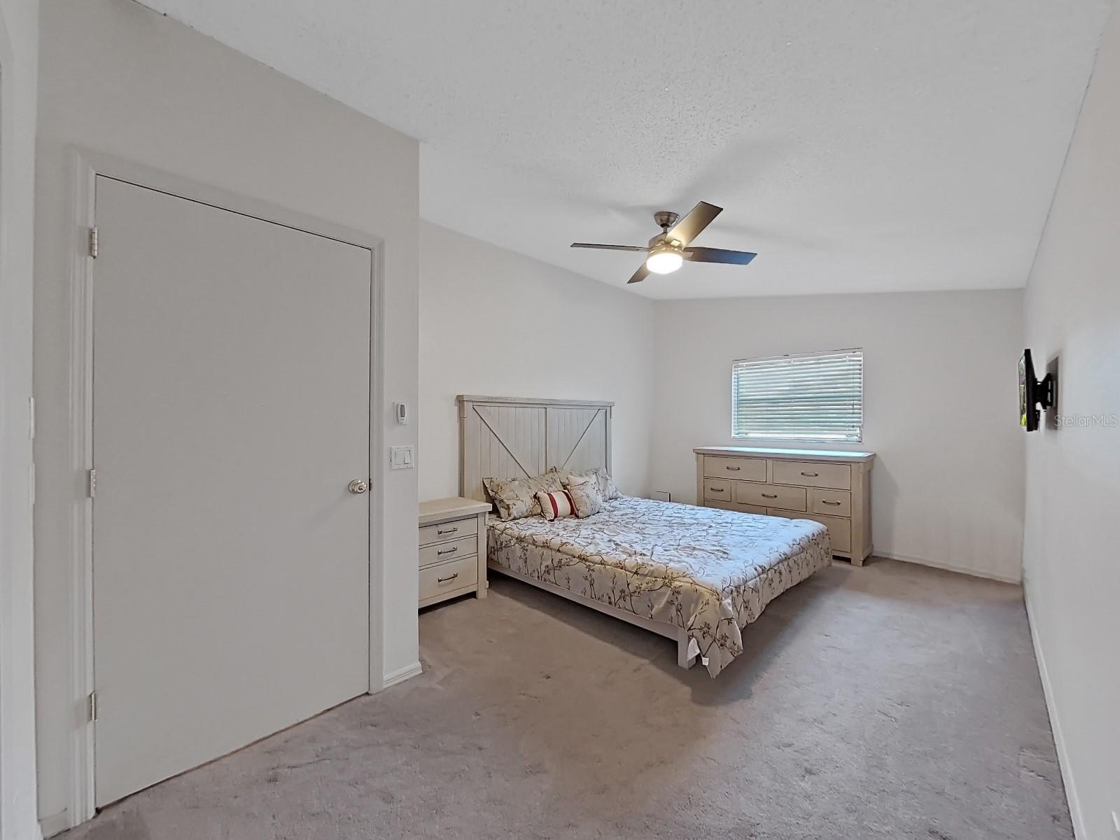 PALM HARBOR, Florida, 34683, United States, 5 Bedrooms Bedrooms, ,2 BathroomsBathrooms,Residential,For Sale,1982999