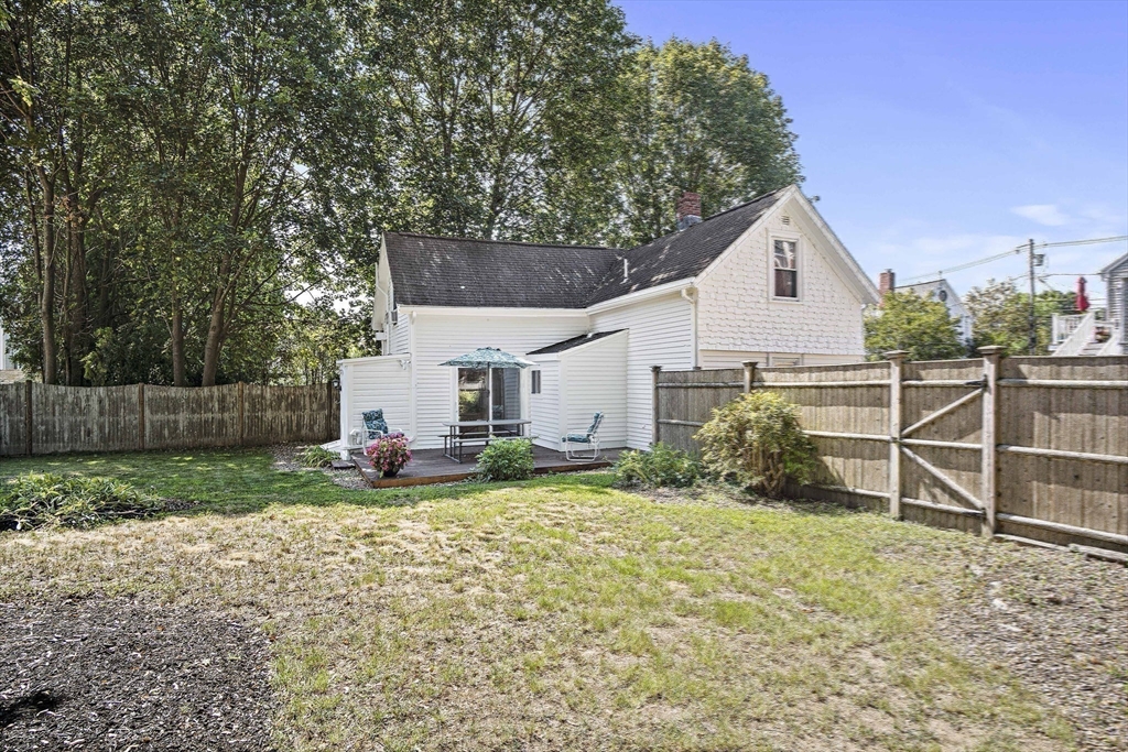 Danvers, Massachusetts, 01923, United States, 3 Bedrooms Bedrooms, ,2 BathroomsBathrooms,Residential,For Sale,1925494