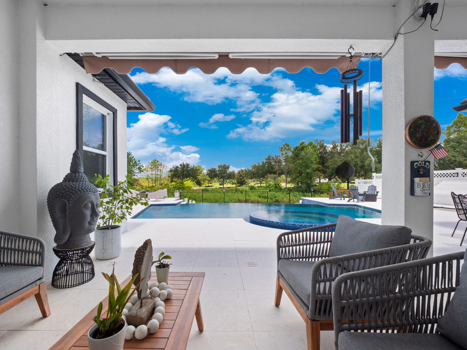 Winter Garden, Florida, 34787, United States, 5 Bedrooms Bedrooms, ,4 BathroomsBathrooms,Residential,For Sale,1980147