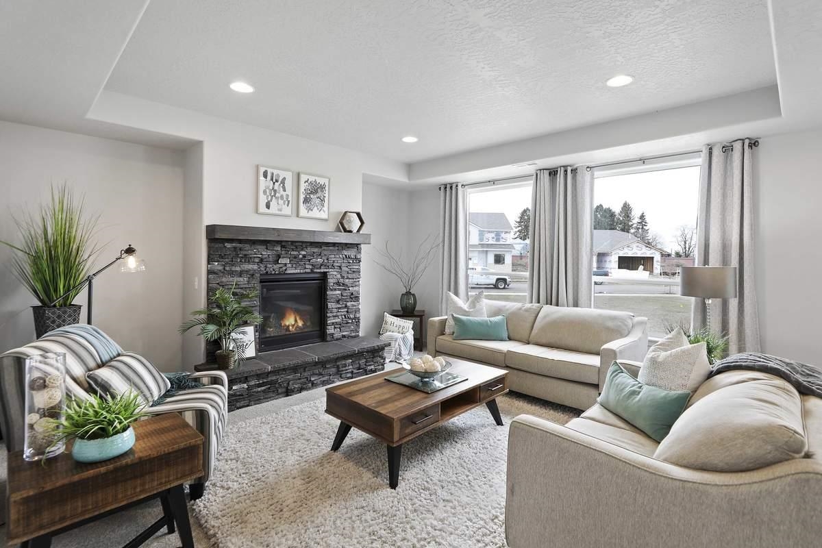 Spokane Valley, Washington, 99016, United States, 4 Bedrooms Bedrooms, ,3 BathroomsBathrooms,Residential,For Sale,1752337
