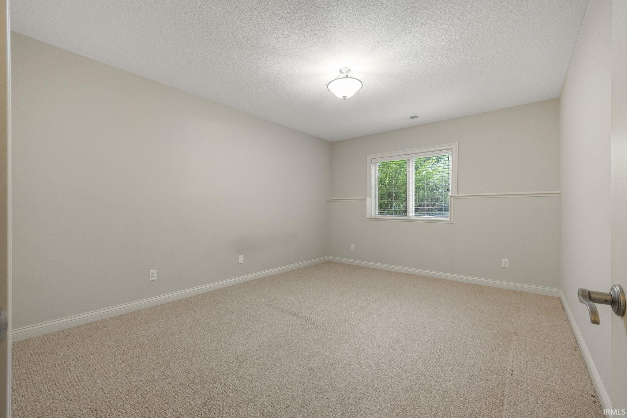 Fort Wayne, Indiana, 46845, United States, 3 Bedrooms Bedrooms, ,4 BathroomsBathrooms,Residential,For Sale,1908005
