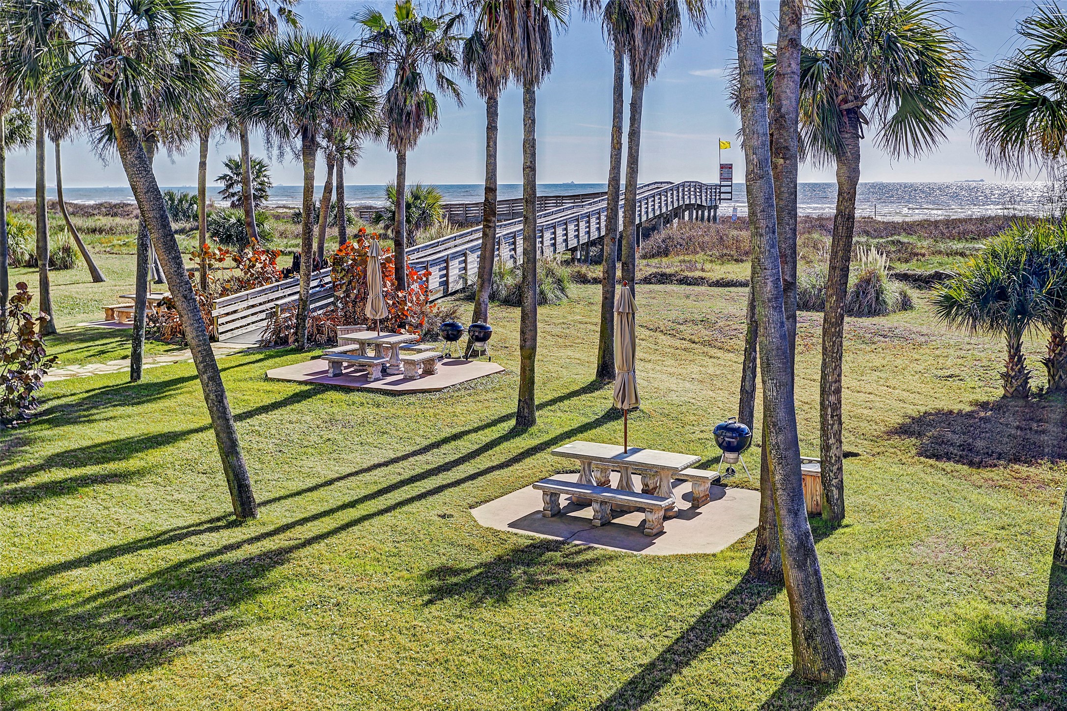  1401 E Beach Drive #509 - 物件實景