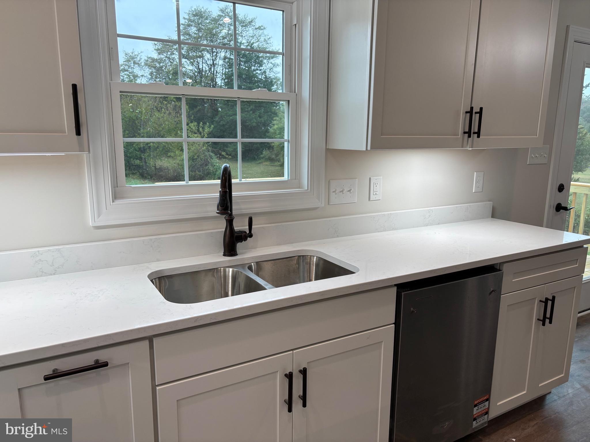 Culpeper, Virginia, 22701, United States, 3 Bedrooms Bedrooms, ,2 BathroomsBathrooms,Residential,For Sale,1973761