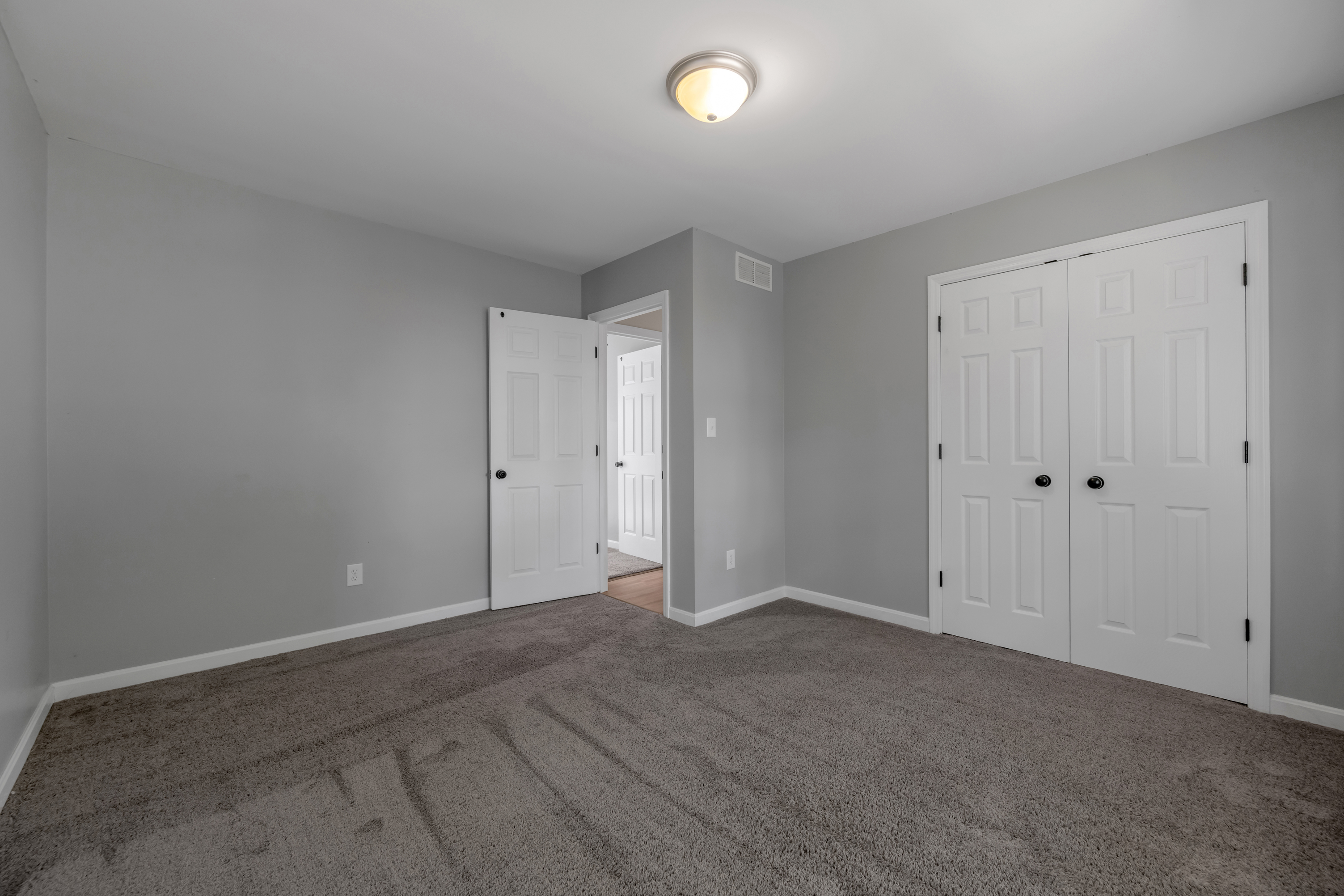  4688 Spring Creek Drive - 物件實景