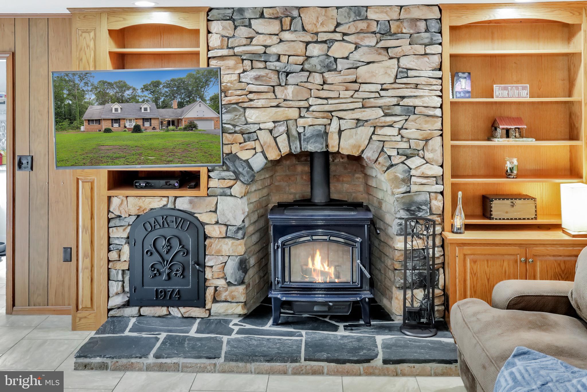 Mercersburg, Pennsylvania, 17236, United States, 4 Bedrooms Bedrooms, ,3 BathroomsBathrooms,Residential,For Sale,1978104