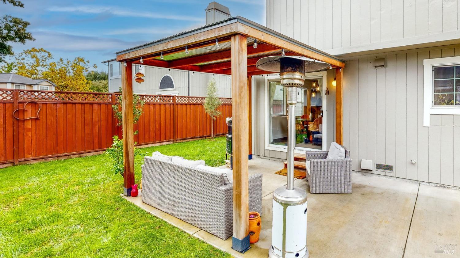 Santa Rosa, California, 95403, United States, 3 Bedrooms Bedrooms, ,3 BathroomsBathrooms,Residential,For Sale,1979353