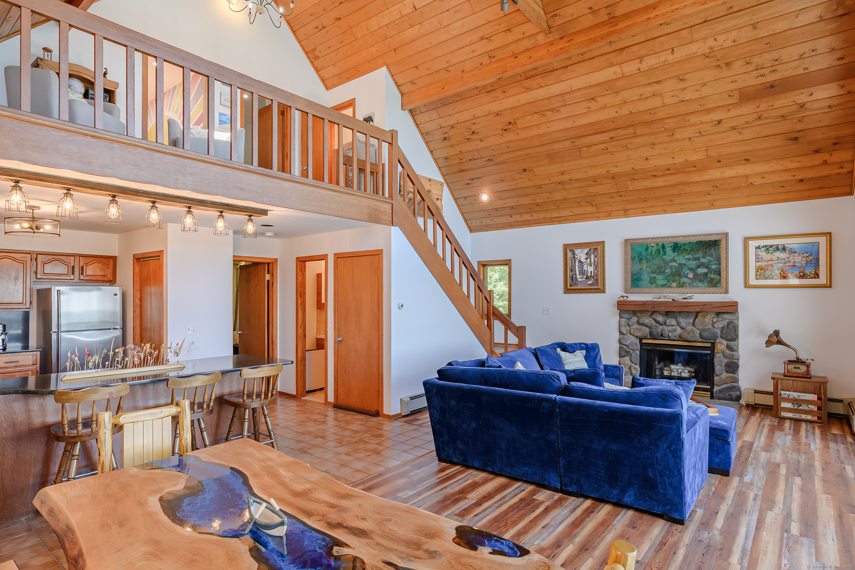 New Fairfield, Connecticut, 06812, United States, 3 Bedrooms Bedrooms, ,3 BathroomsBathrooms,Residential,For Sale,1966702