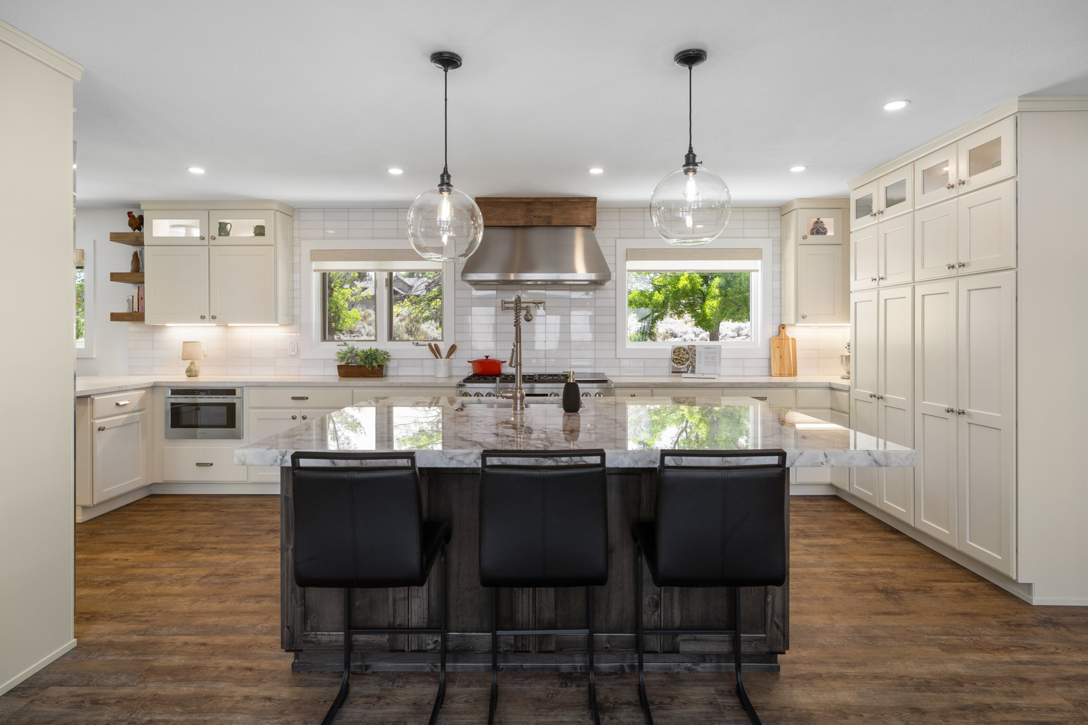  Expansive South West Luxury Ranch Style Estate with RV Garage & In-Law Quarters - 物件實景