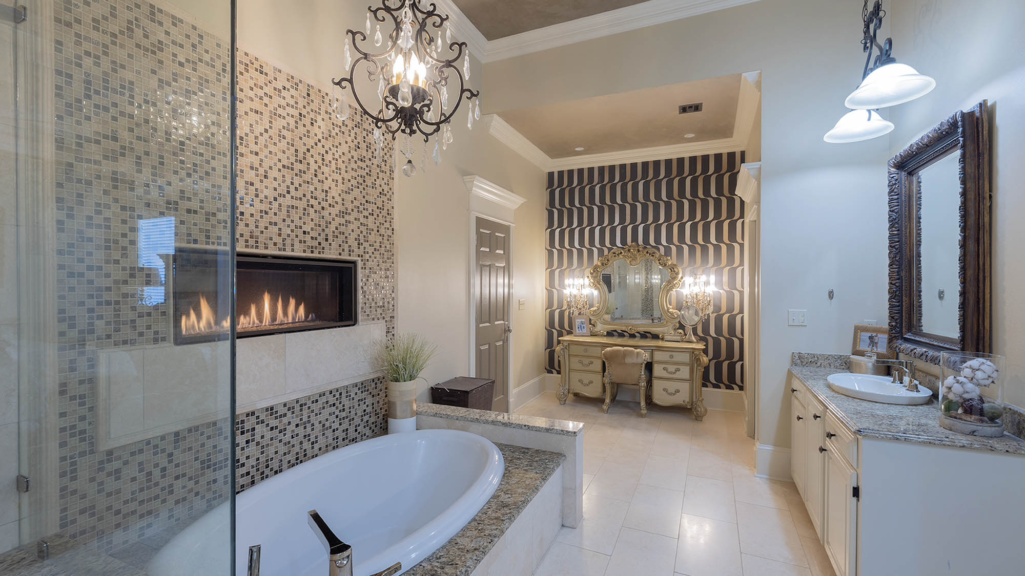 Houma, Louisiana, 70360, United States, 4 Bedrooms Bedrooms, ,5 BathroomsBathrooms,Residential,For Sale,1992086