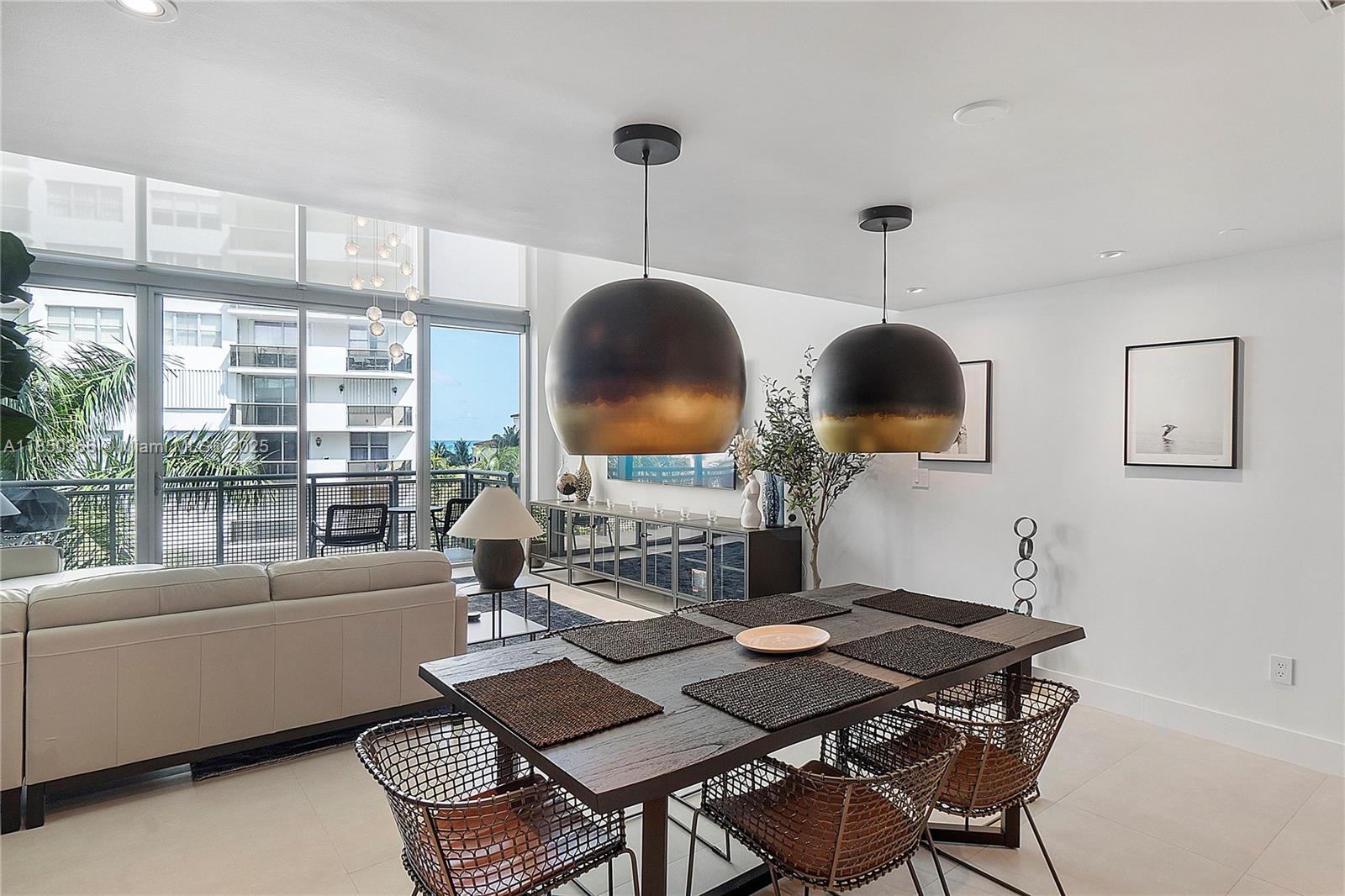Miami Beach, Florida, 33140, United States, 1 Bedroom Bedrooms, ,1 BathroomBathrooms,Residential,For Sale,1906167