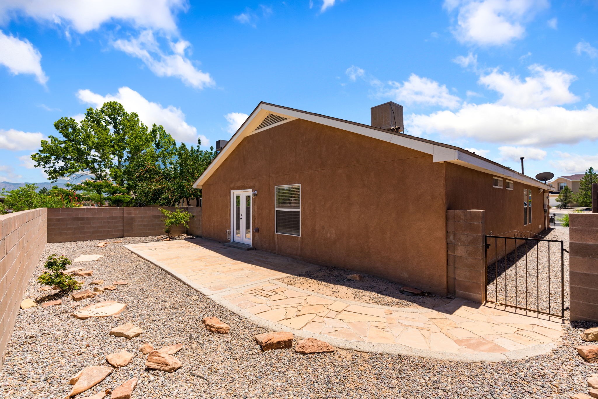  7419 Cripple Creek Road - 物件實景