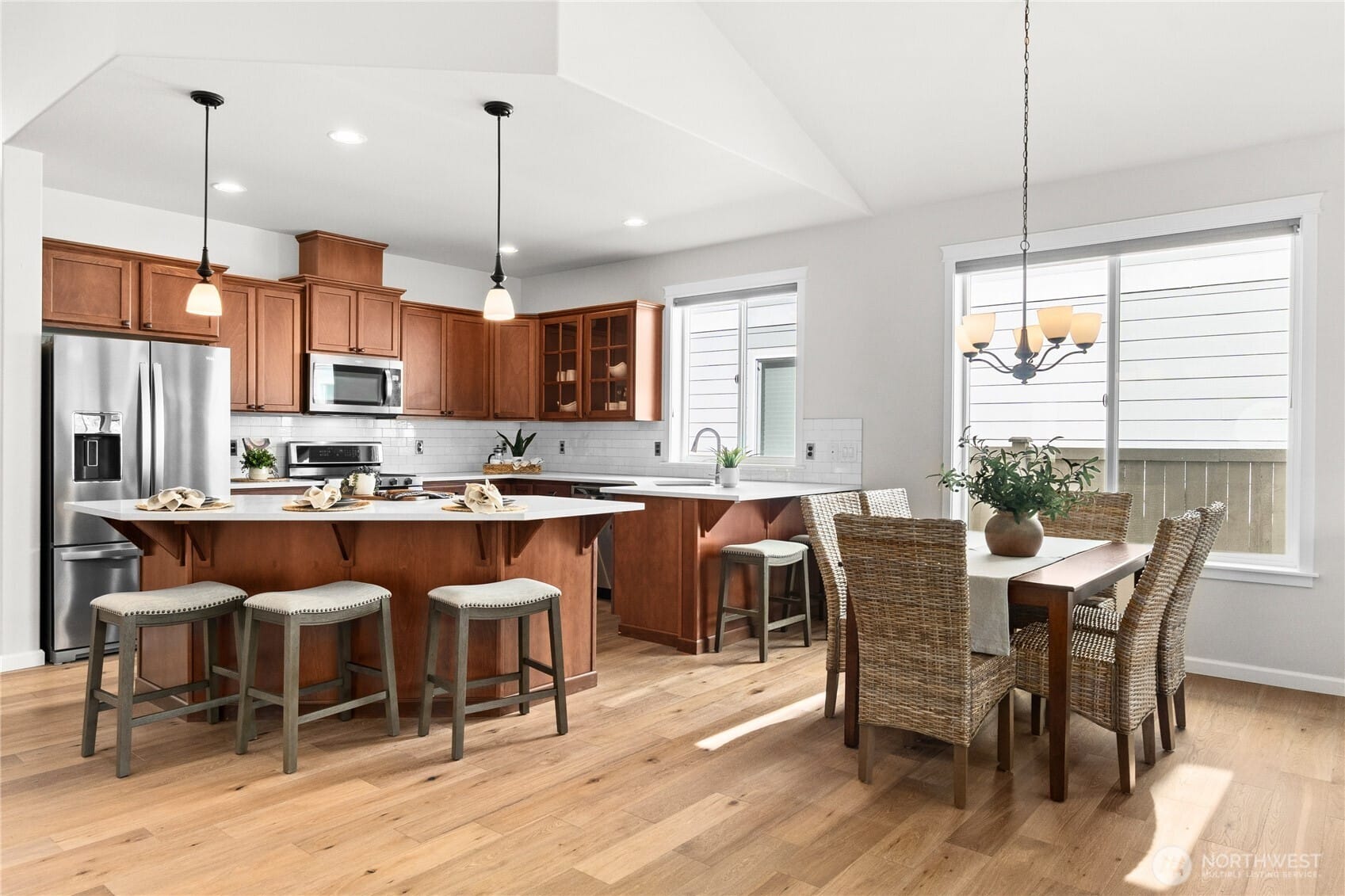 Tumwater, Washington, 98501, United States, 3 Bedrooms Bedrooms, ,2 BathroomsBathrooms,Residential,For Sale,1989265