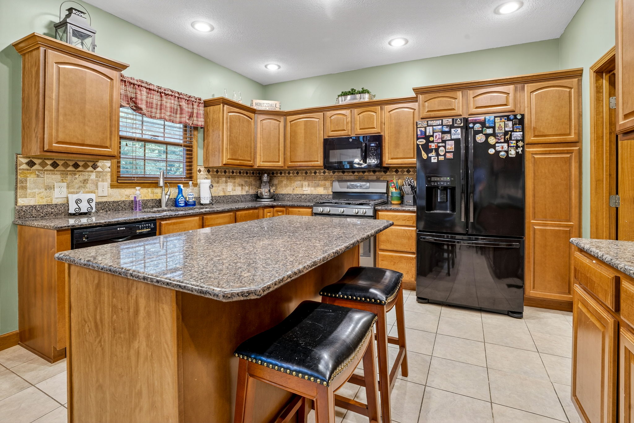 Terre Haute, Indiana, 47802, United States, 4 Bedrooms Bedrooms, ,4 BathroomsBathrooms,Residential,For Sale,1976362