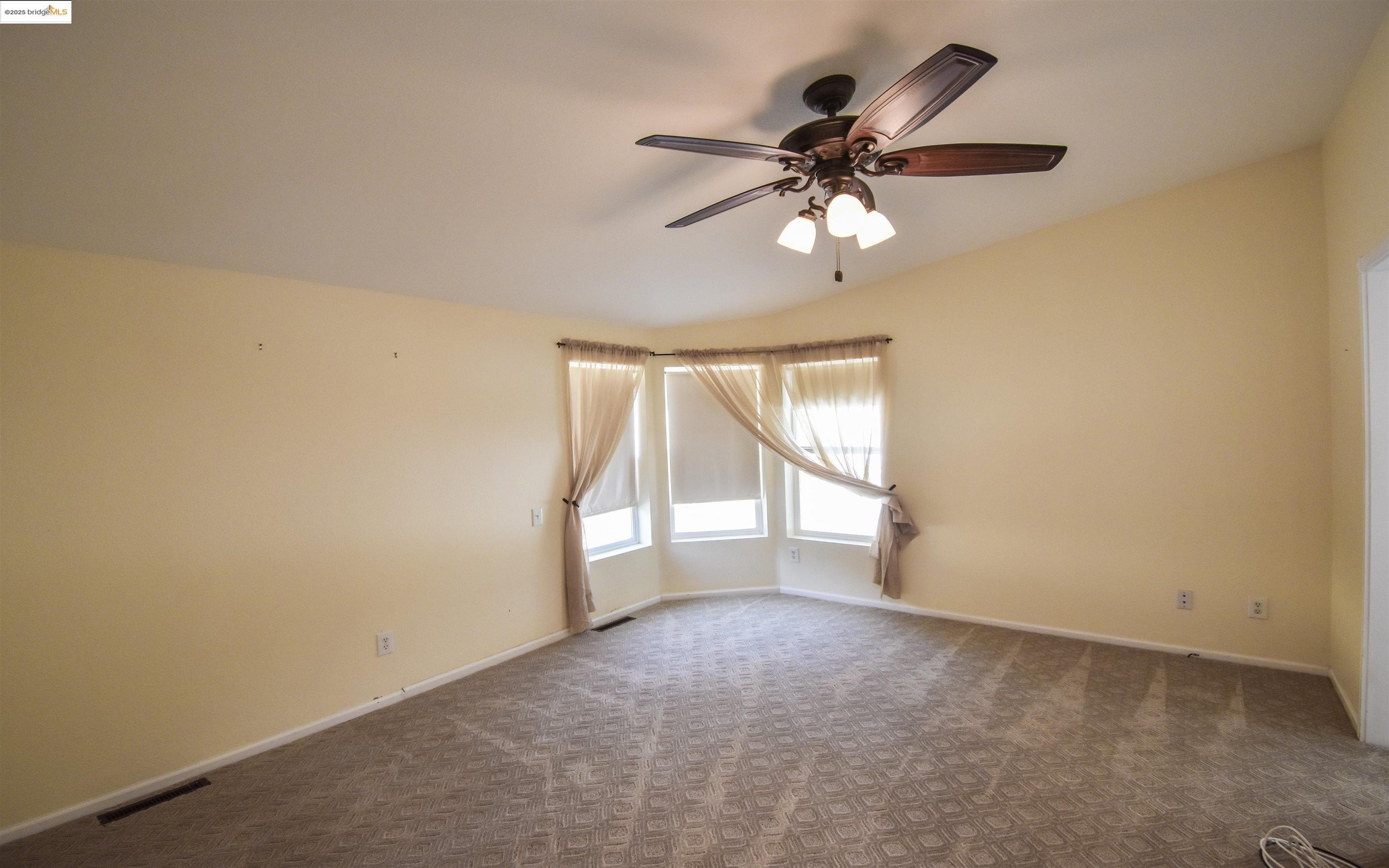 Columbia, California, 95310, United States, 3 Bedrooms Bedrooms, ,2 BathroomsBathrooms,Residential,For Sale,1941658